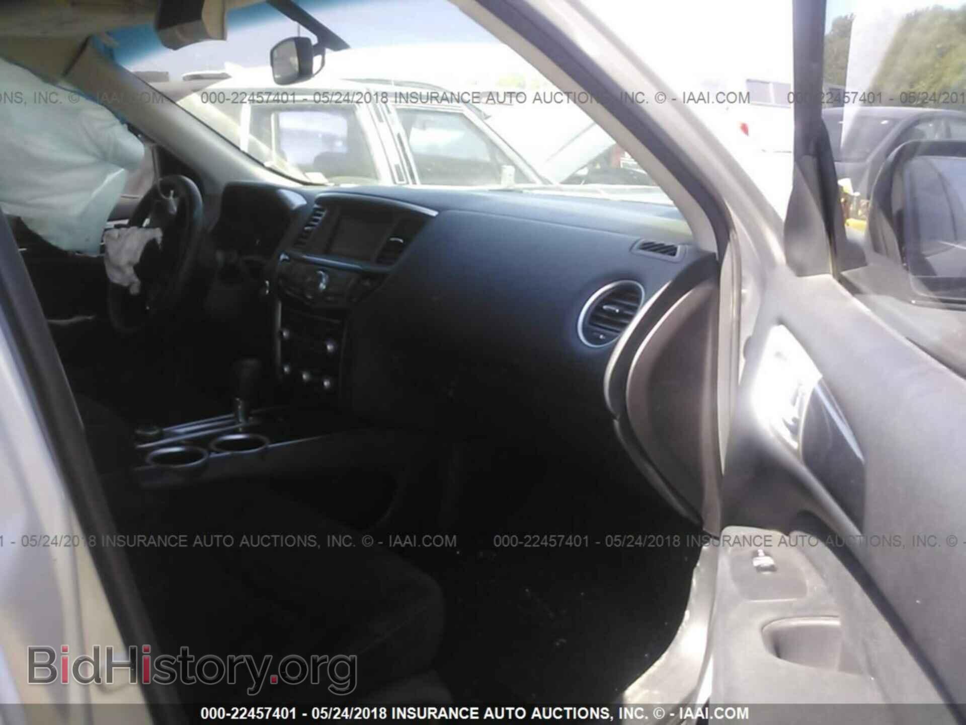 2015 Nissan Pathfinder - VIN: 5N1AR2MM6FC647962 - Фото 5