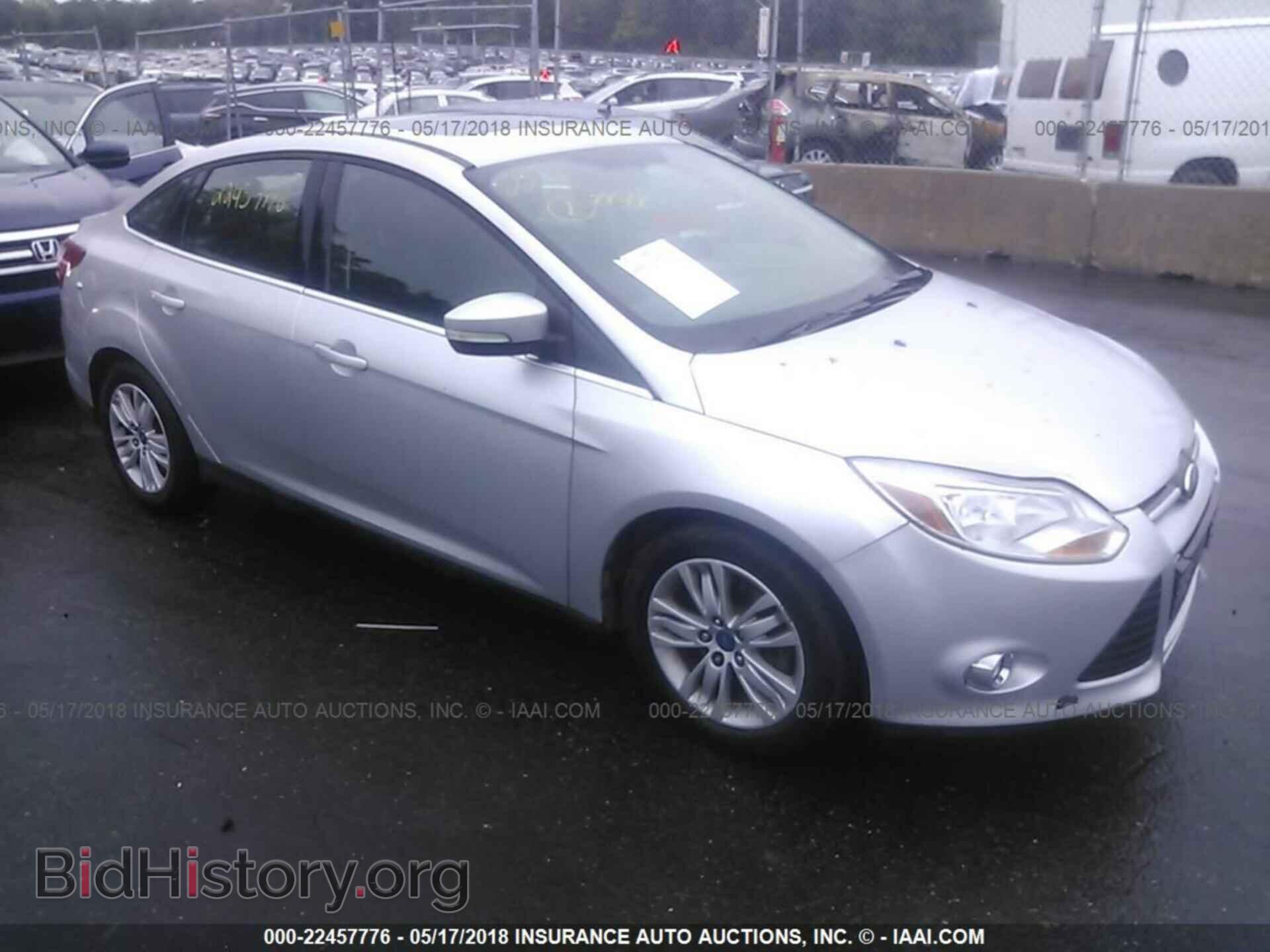 Photo 1FAHP3H21CL287010 - Ford Focus 2012