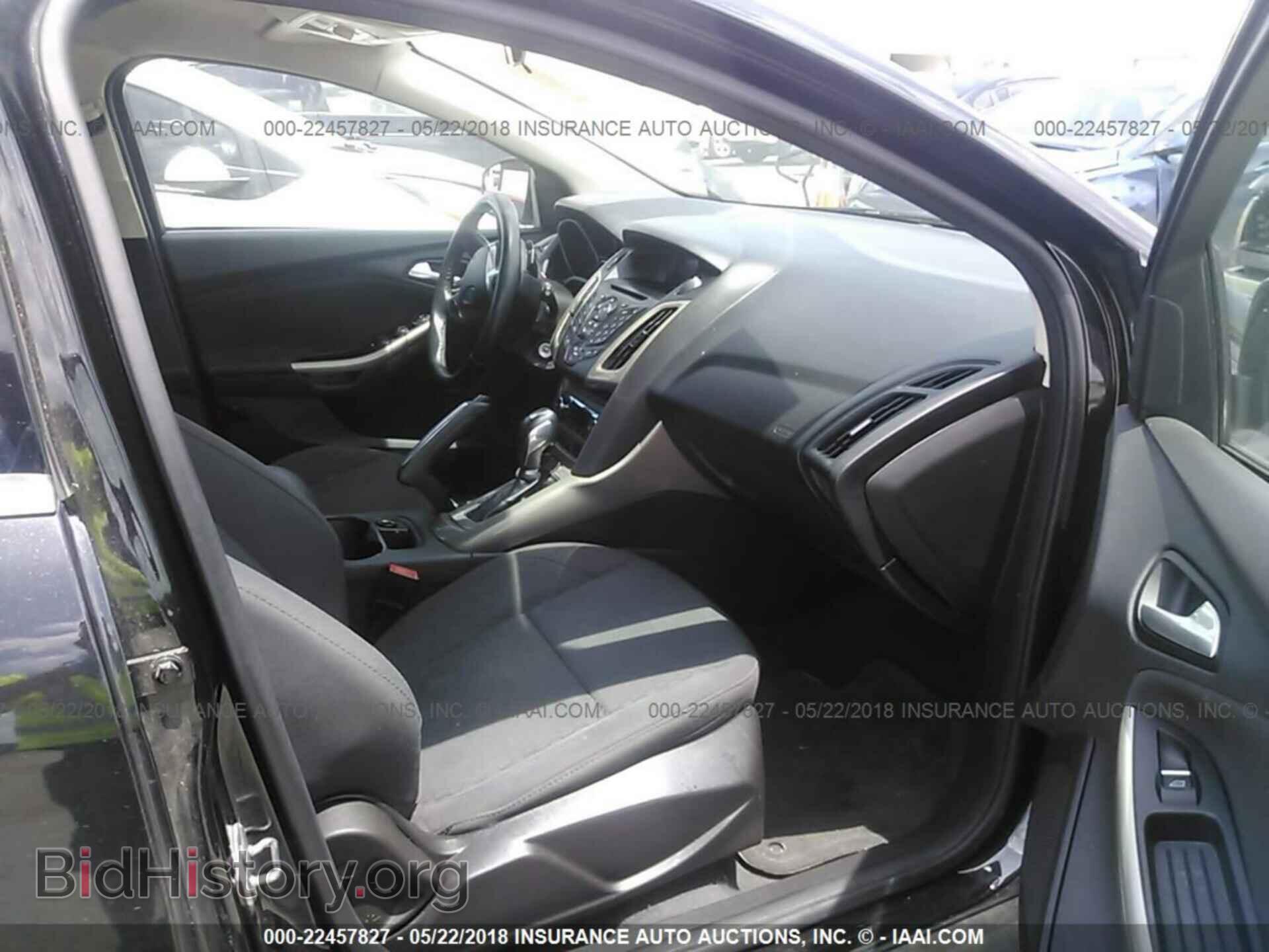 2012 Ford Focus - VIN: 1FAHP3M24CL358867 - Photo 5