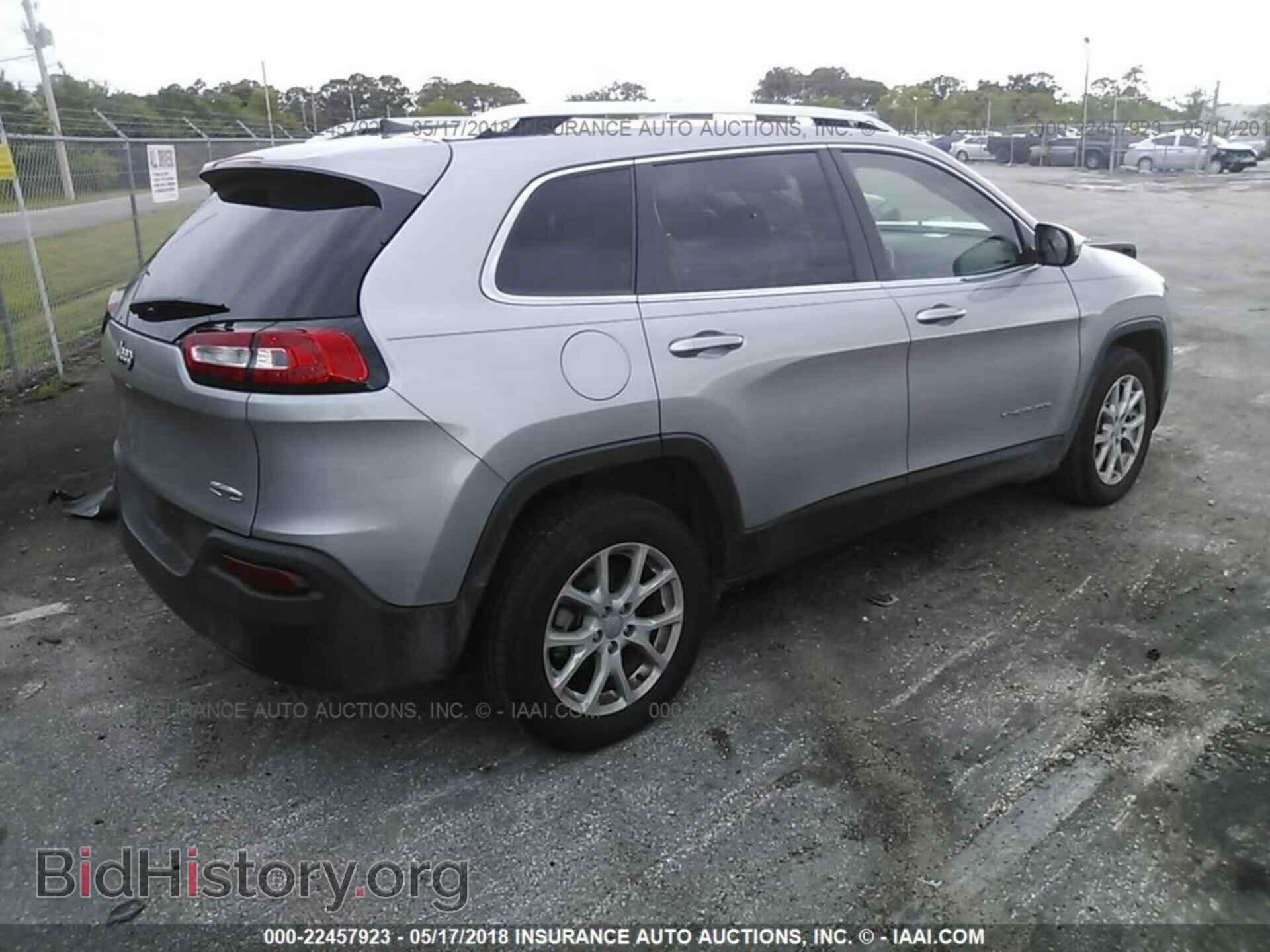 2017 Jeep Cherokee - VIN: 1C4PJLCB5HD232981 - Фото 4