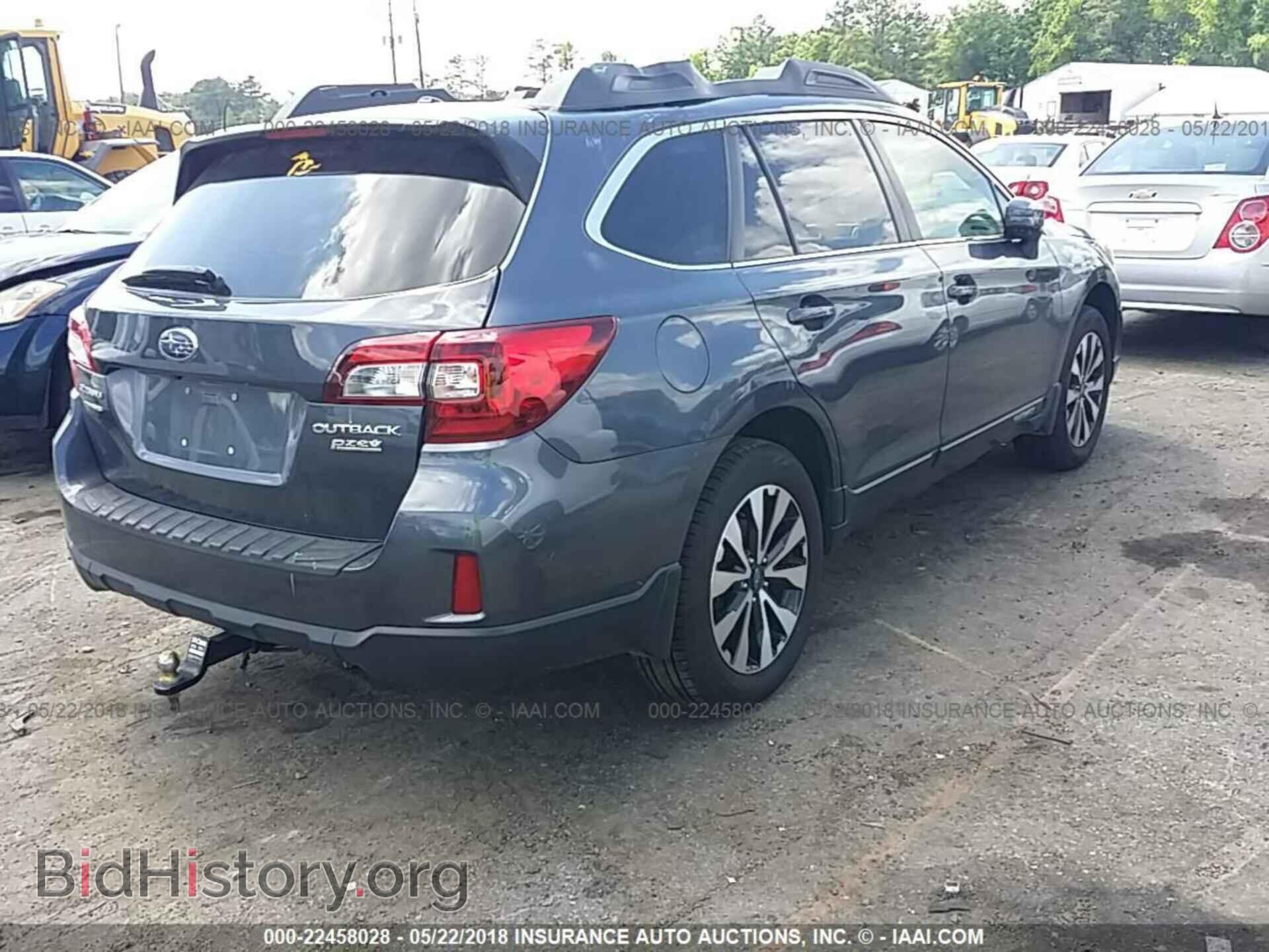 2015 Subaru Outback - VIN: 4S4BSAJC5F3328079 - Photo 4