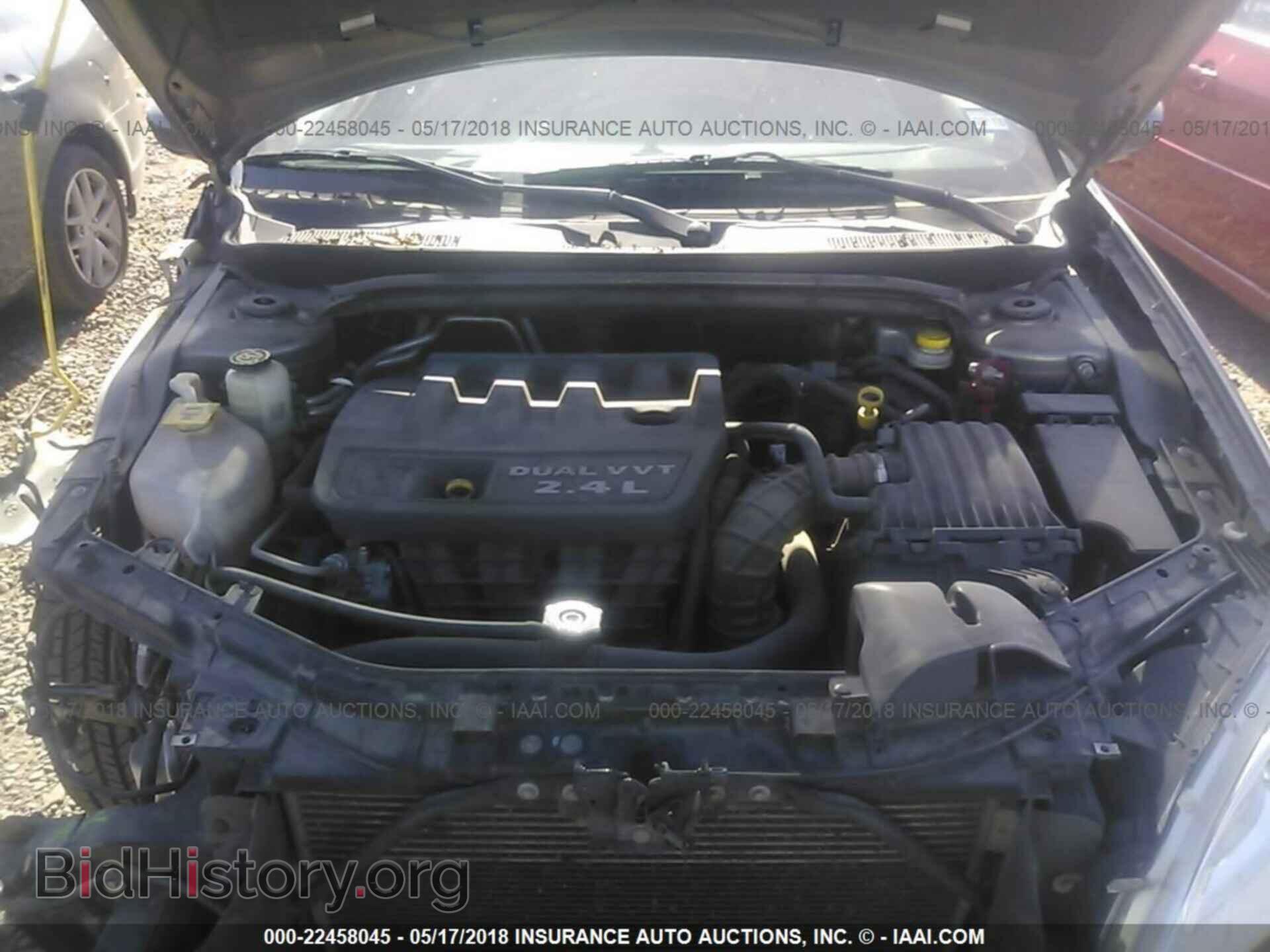 2012 Chrysler 200 - VIN: 1C3CCBAB0CN317112 - Фото 10