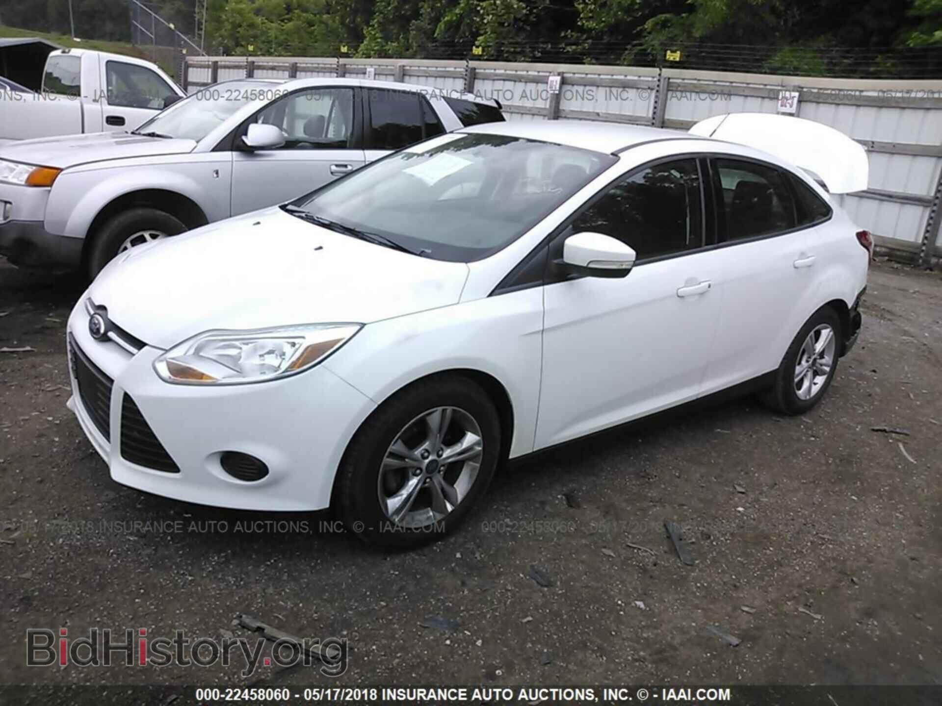 2013 Ford Focus - VIN: 1FADP3F29DL137181 - Фото 2
