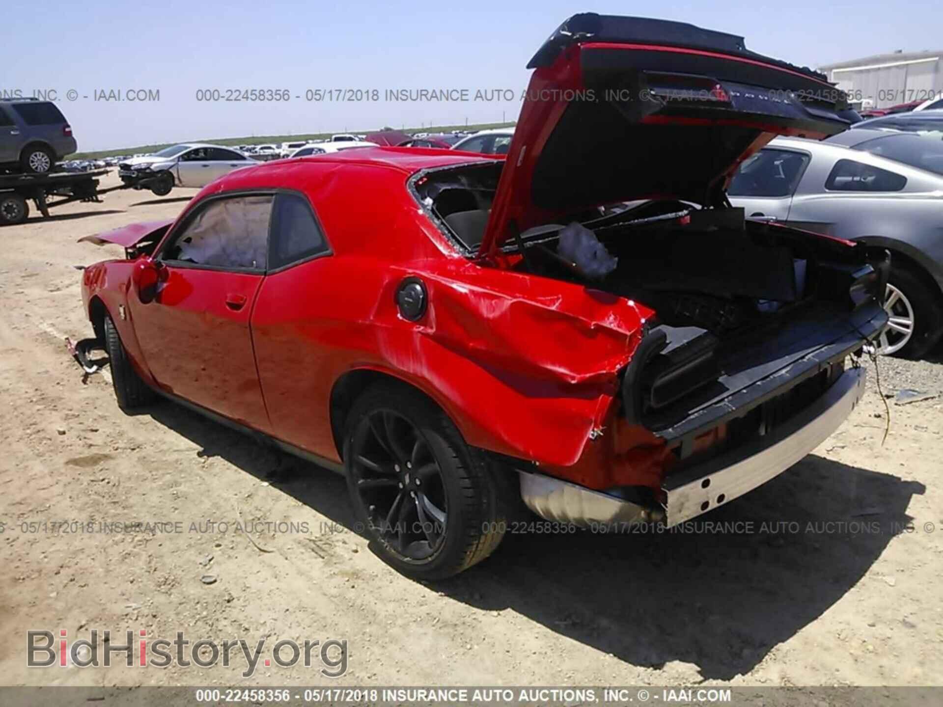 2018 Dodge Challenger - VIN: 2C3CDZAG5JH215277 - Photo 3