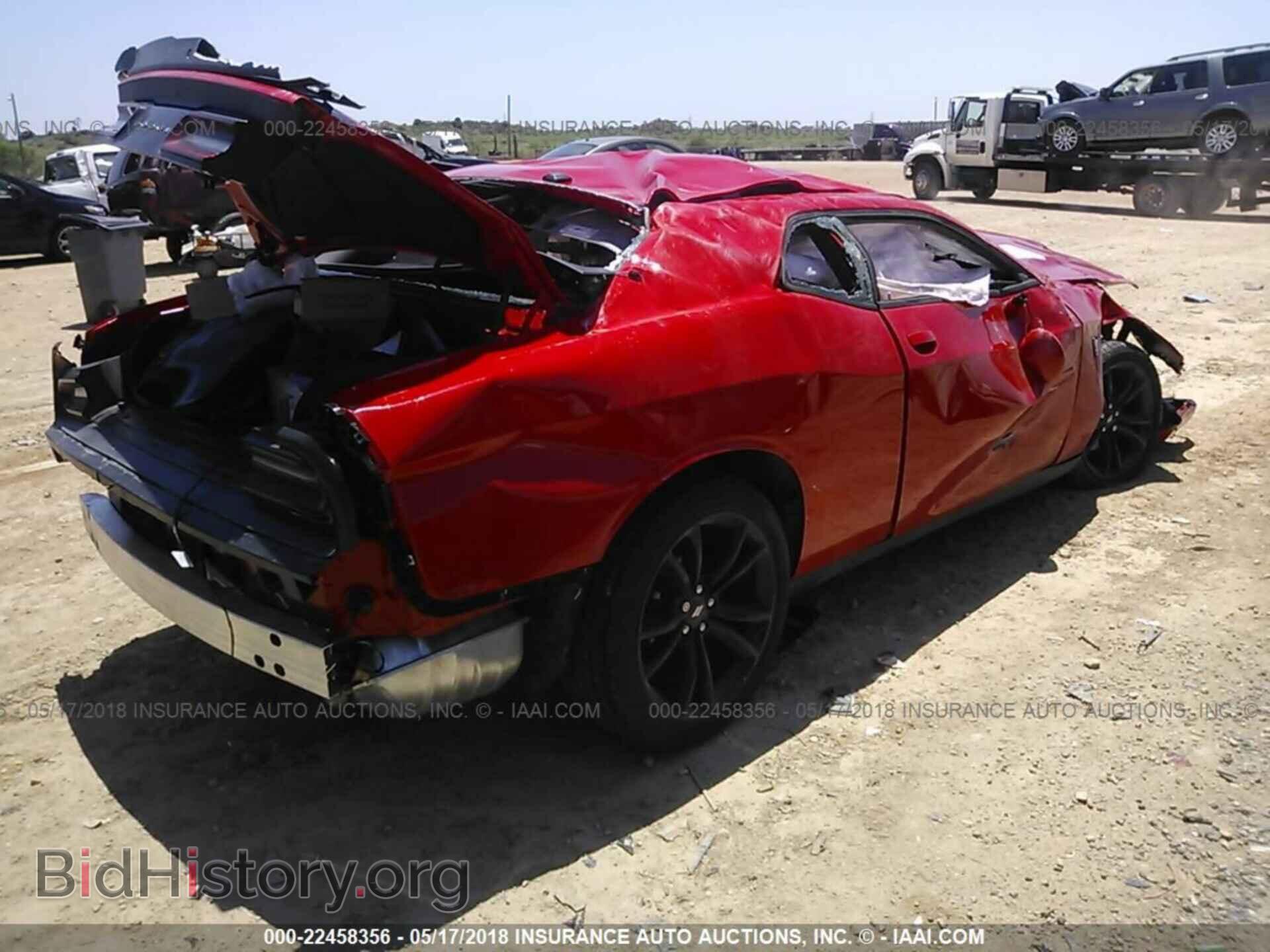 2018 Dodge Challenger - VIN: 2C3CDZAG5JH215277 - Photo 4