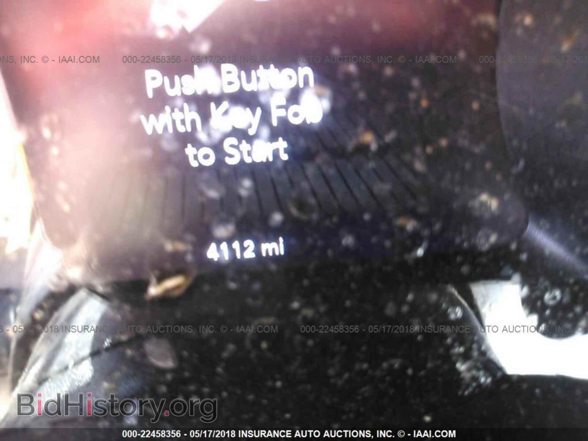 2018 Dodge Challenger - VIN: 2C3CDZAG5JH215277 - Photo 7
