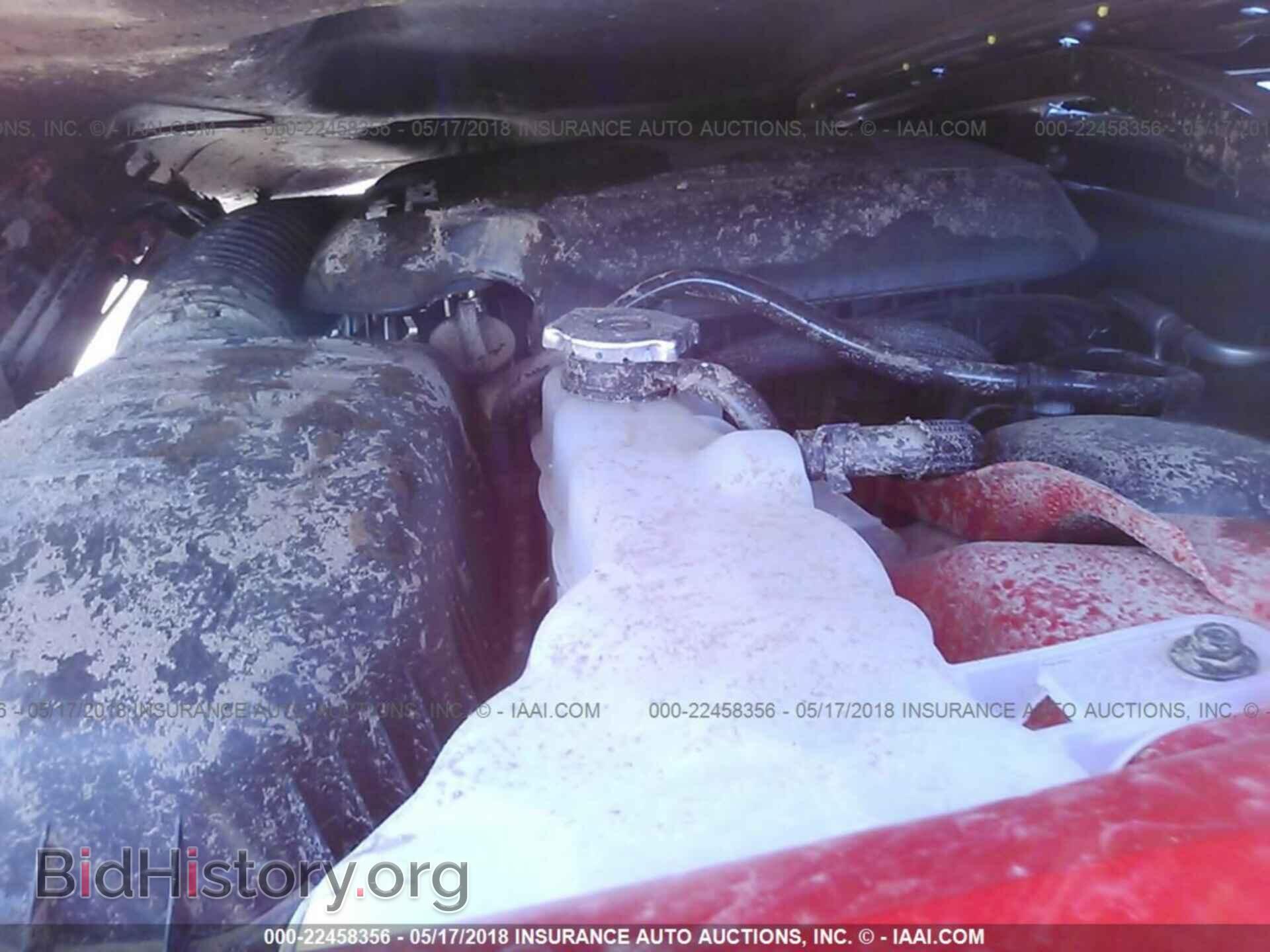 2018 Dodge Challenger - VIN: 2C3CDZAG5JH215277 - Photo 10