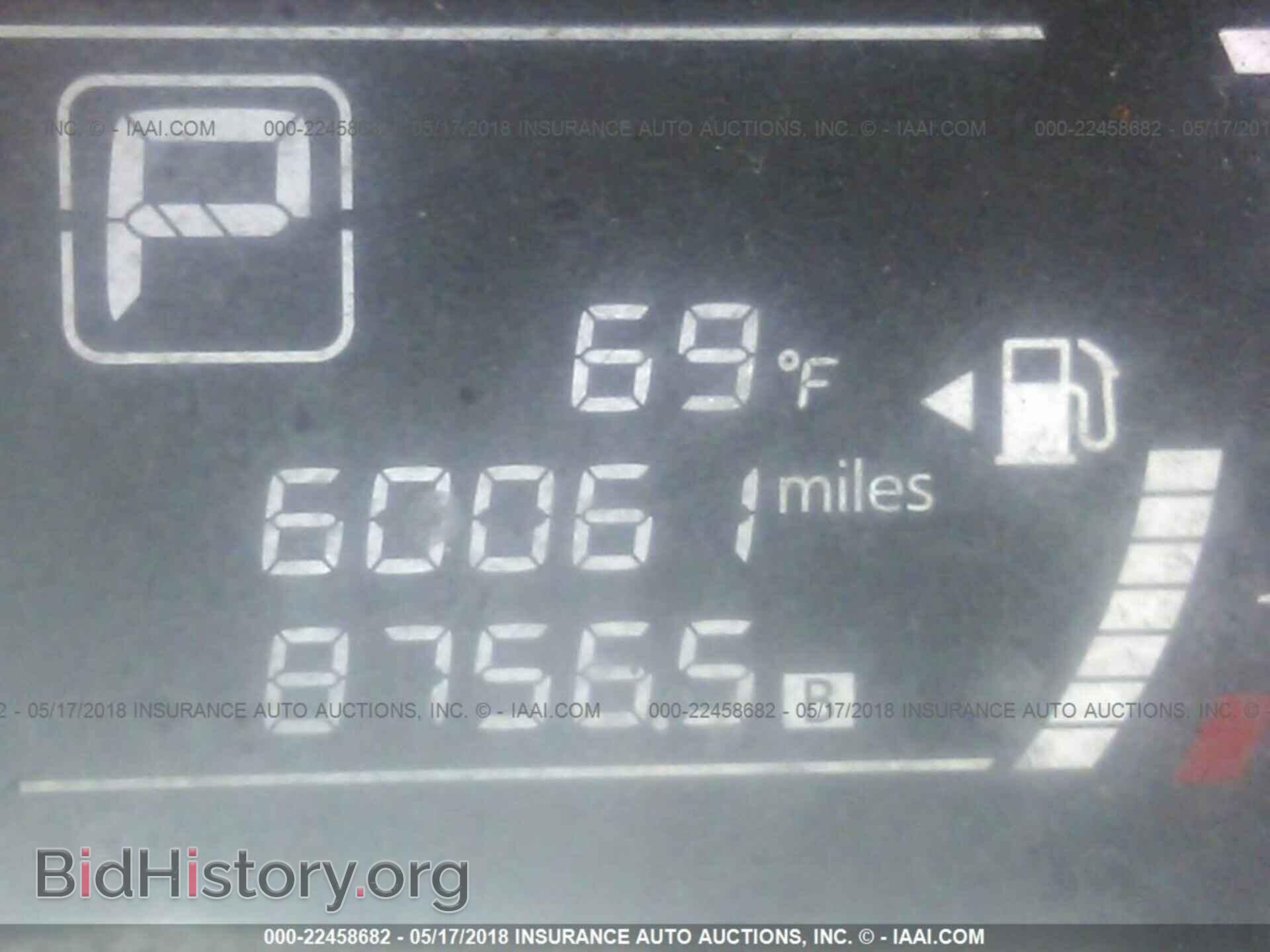 2015 Nissan Versa note - VIN: 3N1CE2CP2FL382677 - Photo 7