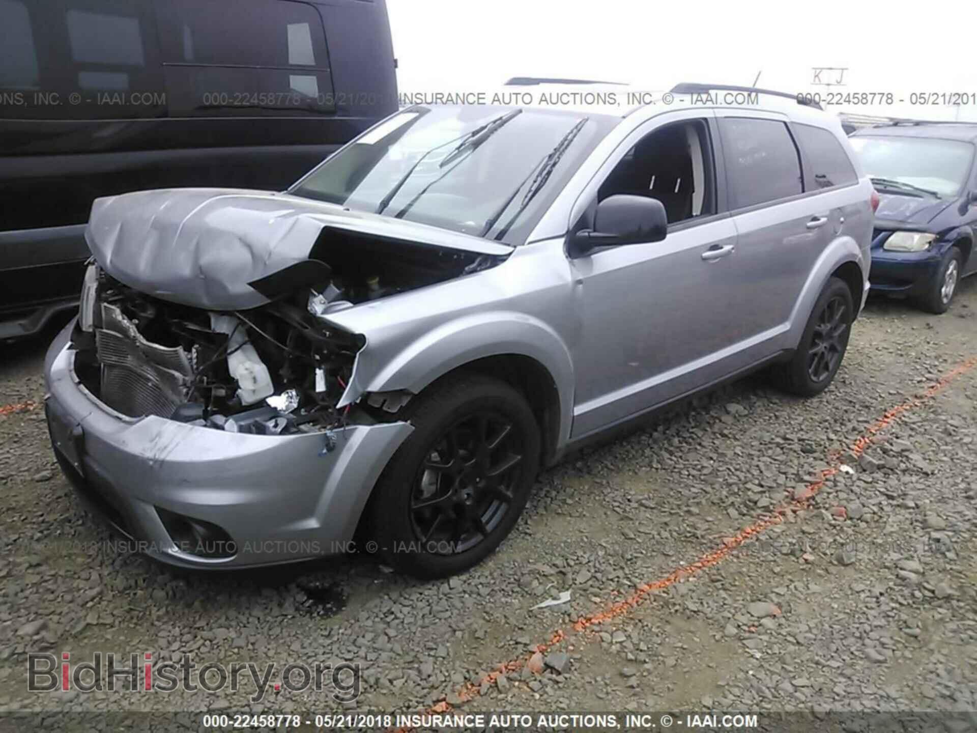 2015 Dodge Journey - VIN: 3C4PDCBG9FT658748 - Фото 2