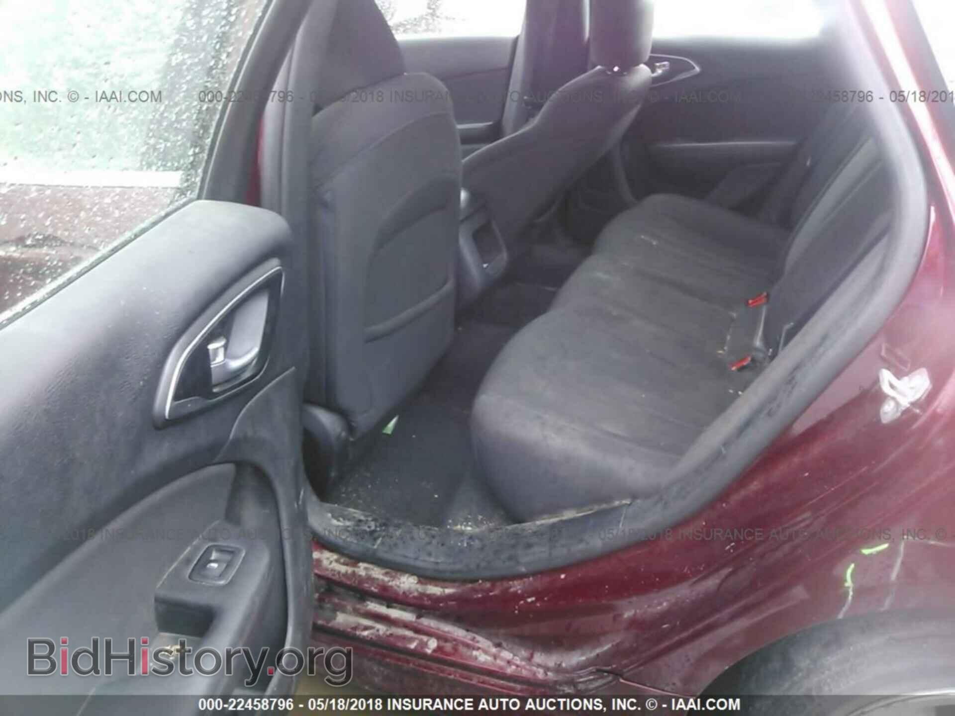 2016 Chrysler 200 - VIN: 1C3CCCABXGN145036 - Фото 8