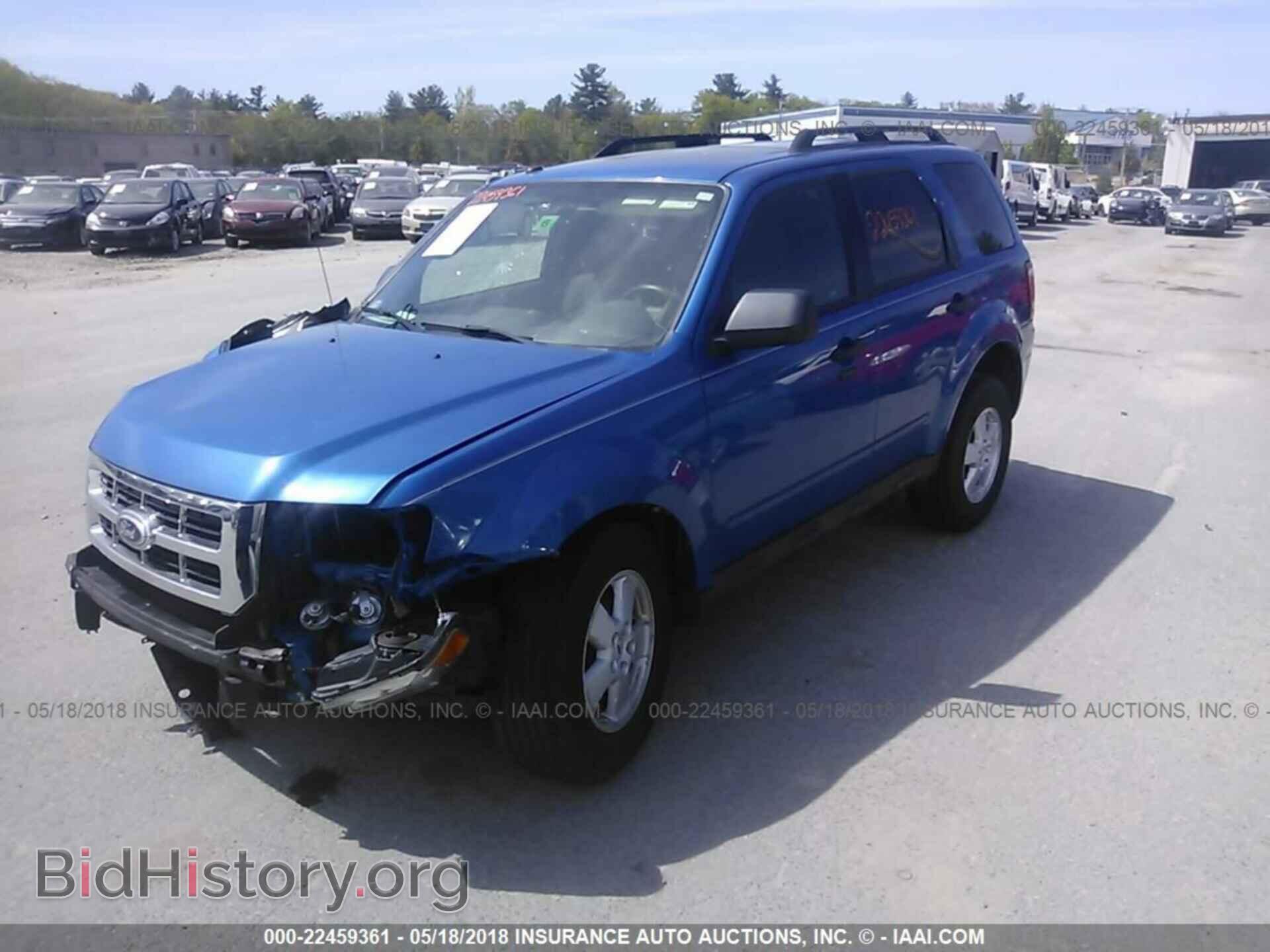2012 Ford Escape - VIN: 1FMCU9D78CKB25409 - Photo 2