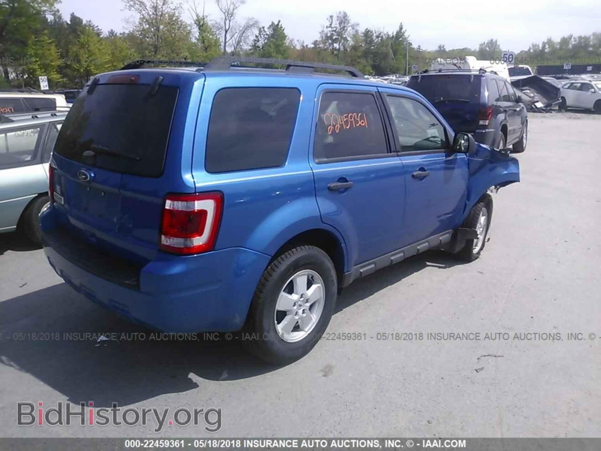 2012 Ford Escape - VIN: 1FMCU9D78CKB25409 - Photo 4