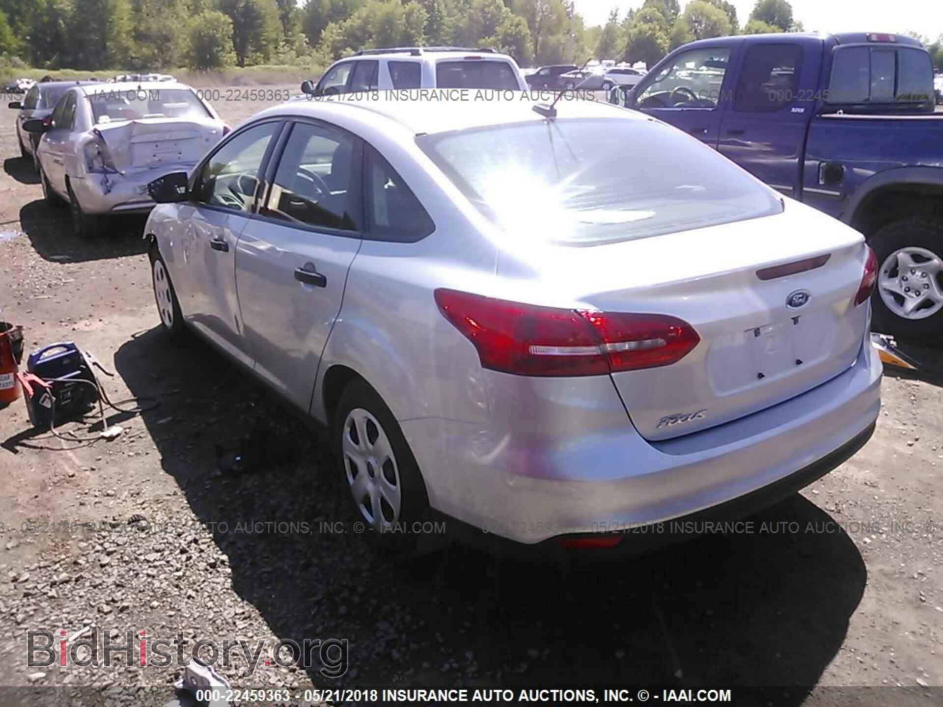 2017 Ford Focus - VIN: 1FADP3E21HL281282 - Фото 3