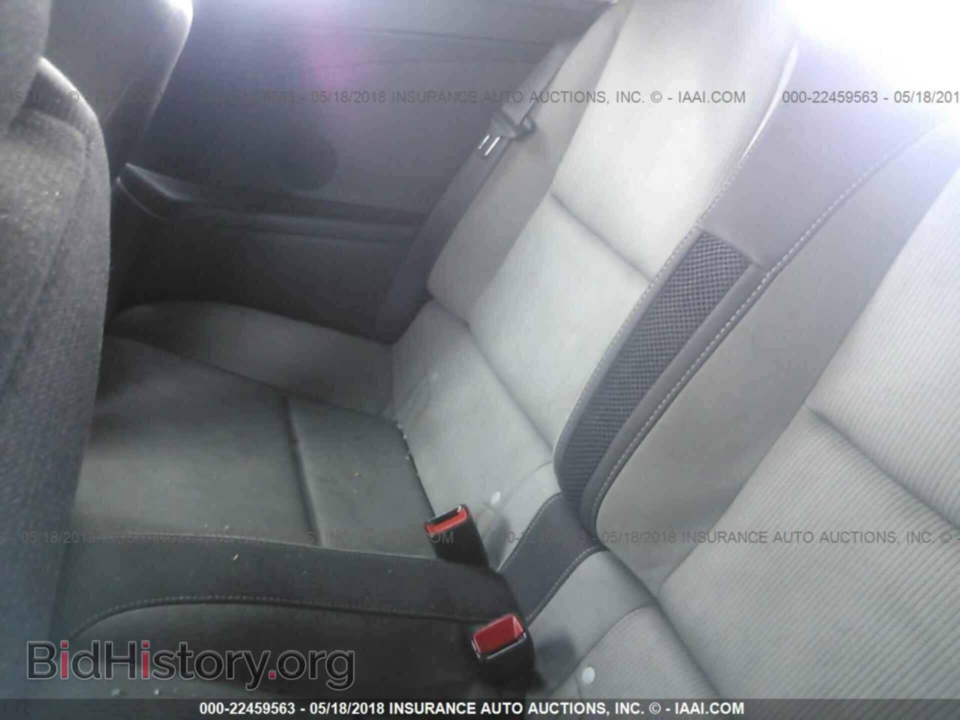 2014 Chevrolet Camaro - VIN: 2G1FB3D35E9318938 - Фото 8
