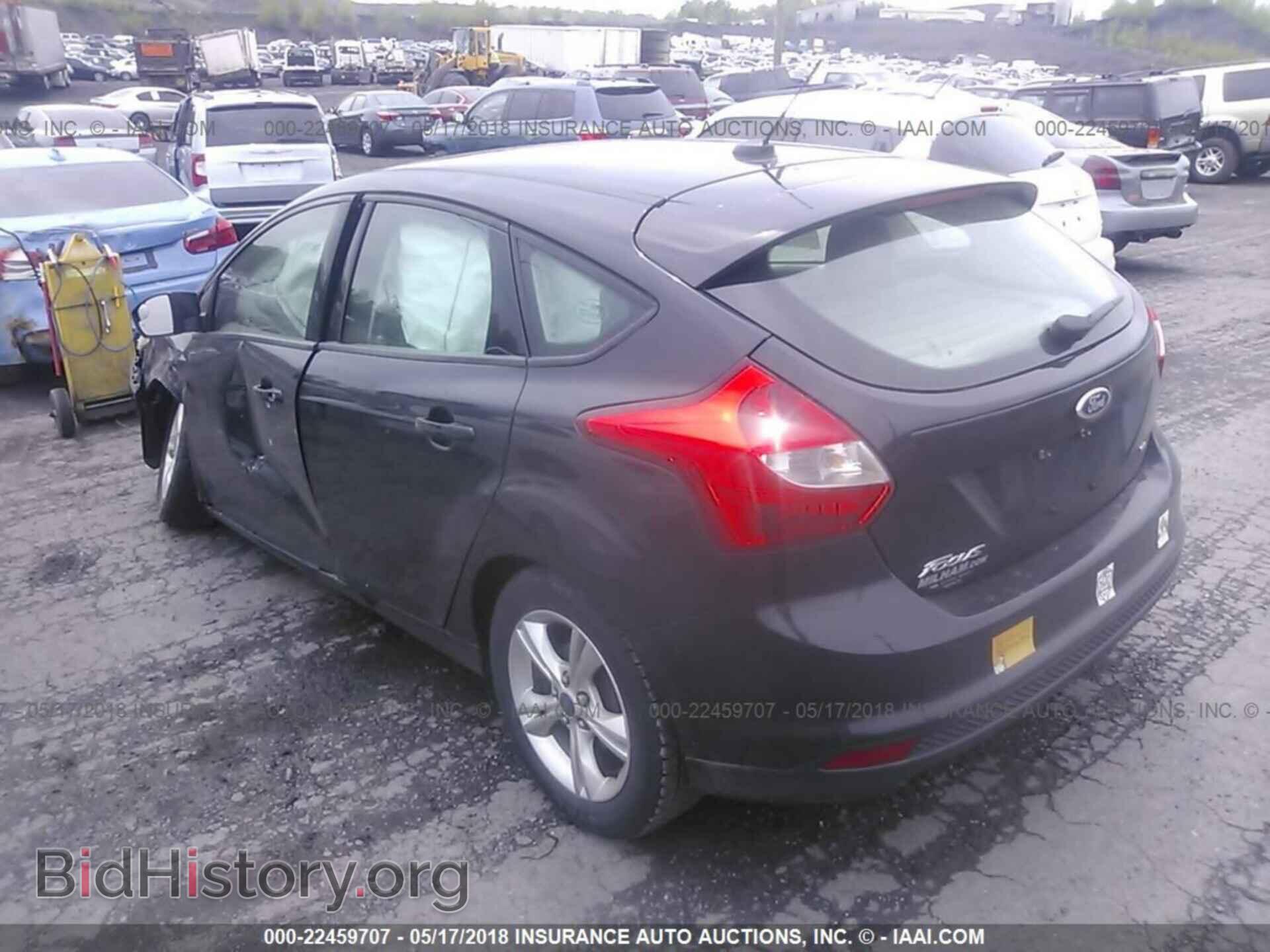 2014 Ford Focus - VIN: 1FADP3K21EL114629 - Фото 3