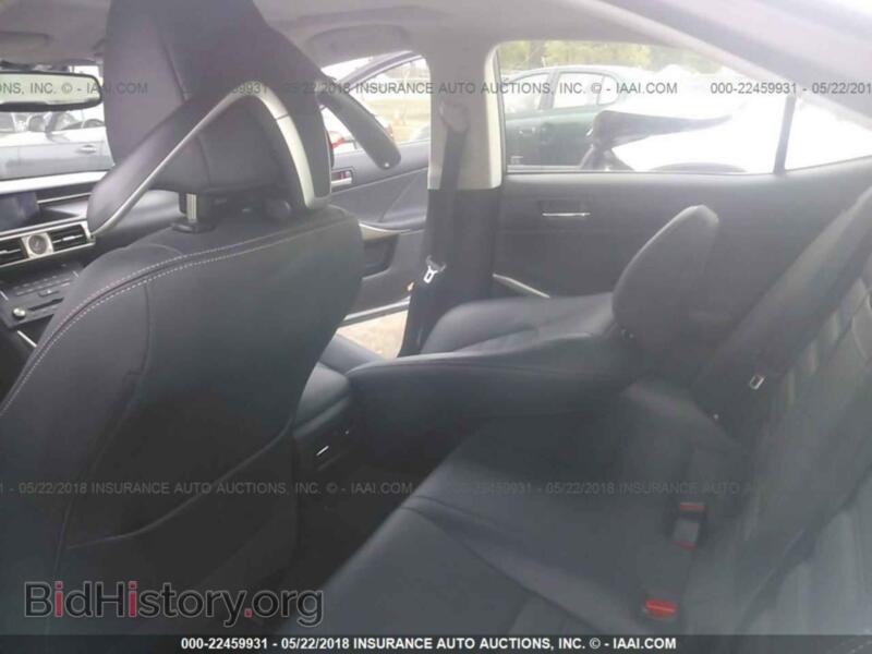 2015 Lexus IS (VIN JTHCF1D21F5020507) — photo 8 of 10