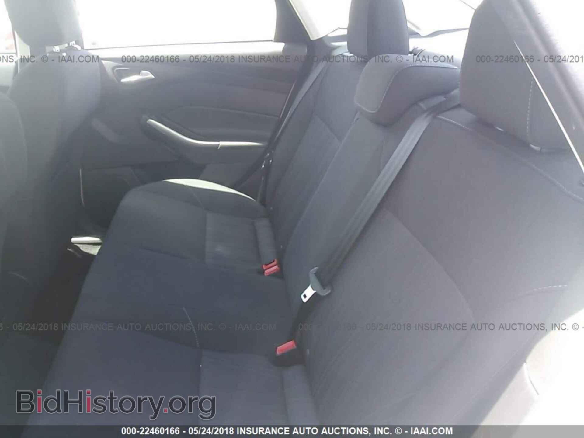 2016 Ford Focus - VIN: 1FADP3F27GL347704 - Фото 8