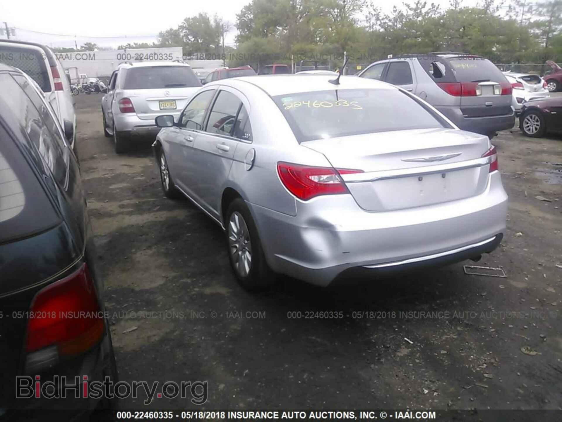 2012 Chrysler 200 - VIN: 1C3CCBAB3CN100458 - Фото 3
