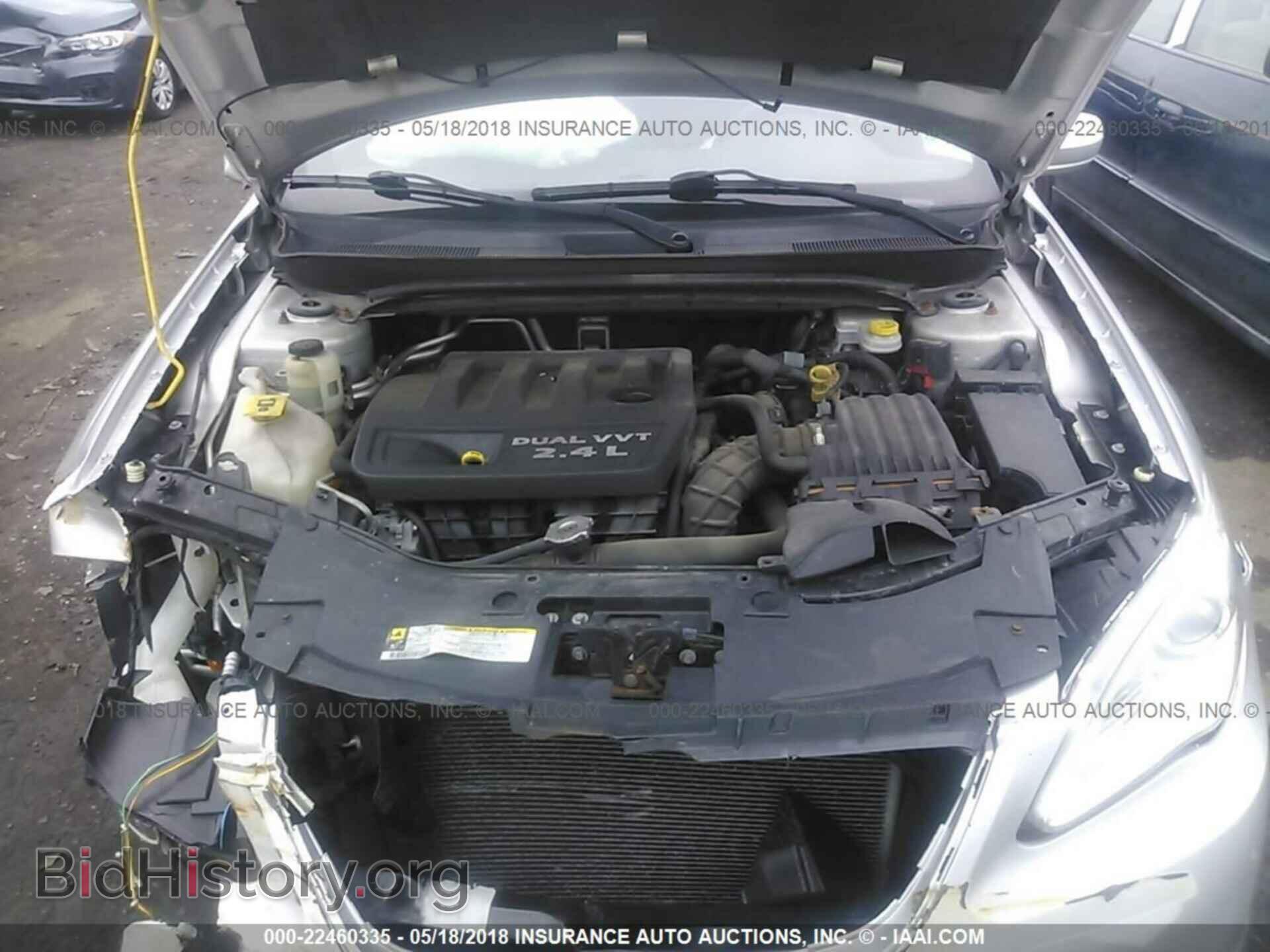 2012 Chrysler 200 - VIN: 1C3CCBAB3CN100458 - Фото 10