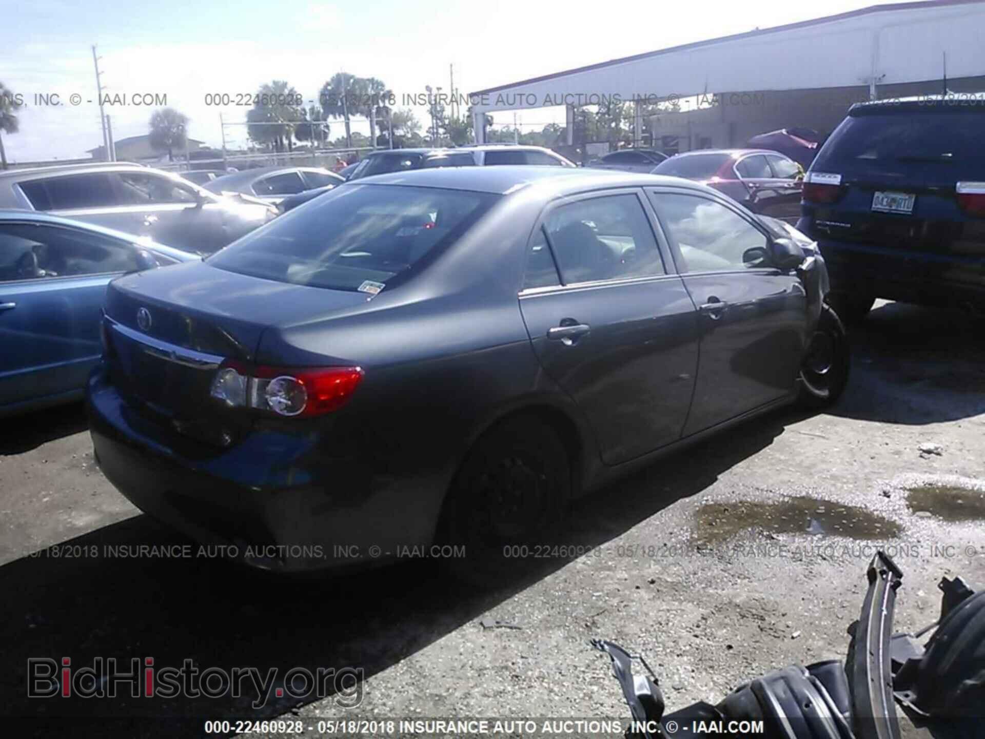 2013 Toyota Corolla - VIN: 2T1BU4EE2DC099747 - Photo 4