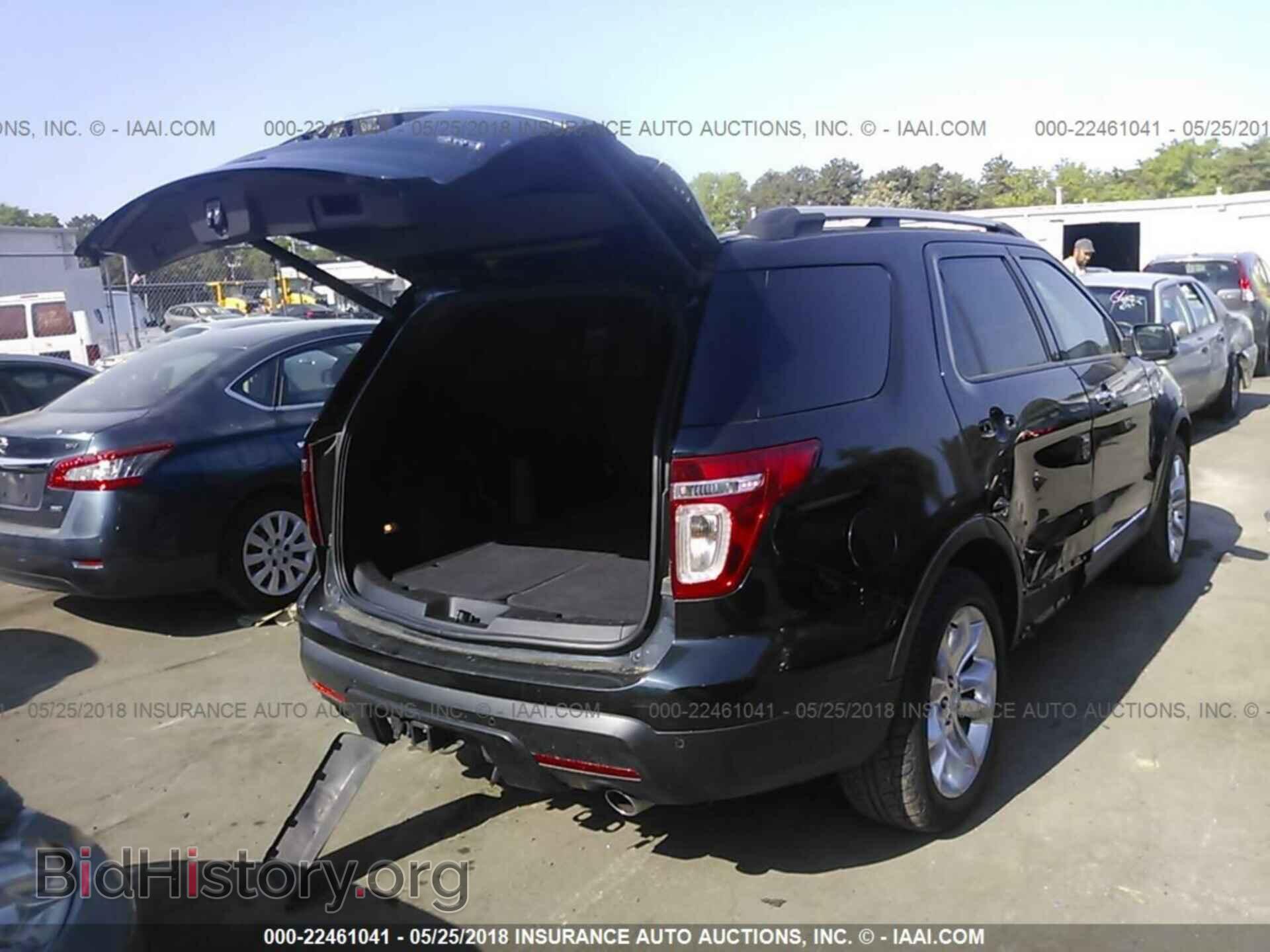 2014 Ford Explorer - VIN: 1FM5K8F84EGB06280 - Photo 4