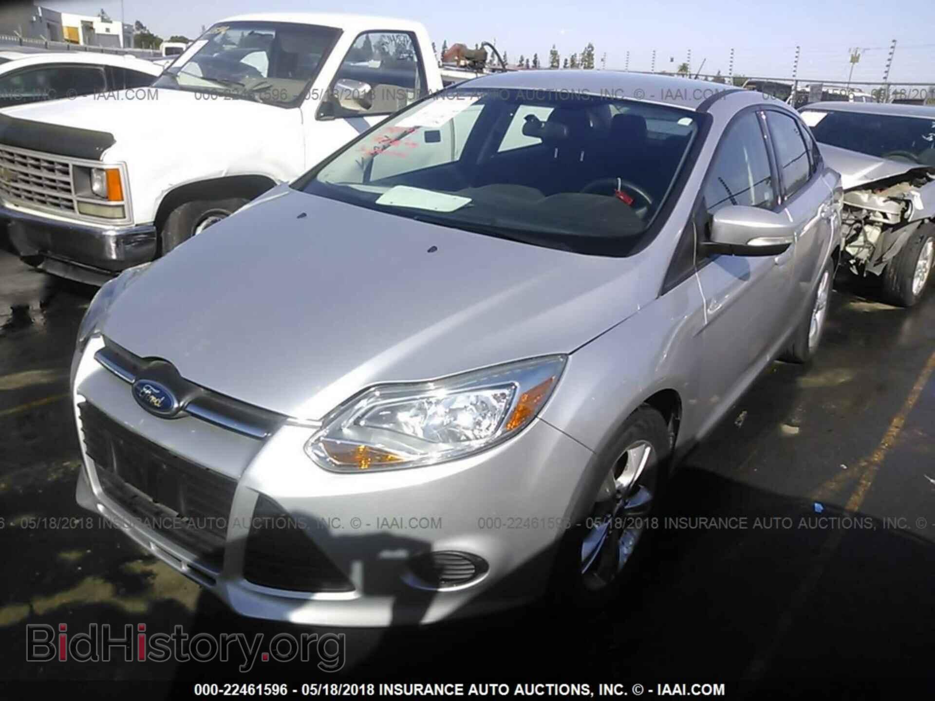 2014 Ford Focus - VIN: 1FADP3F29EL391720 - Фото 2