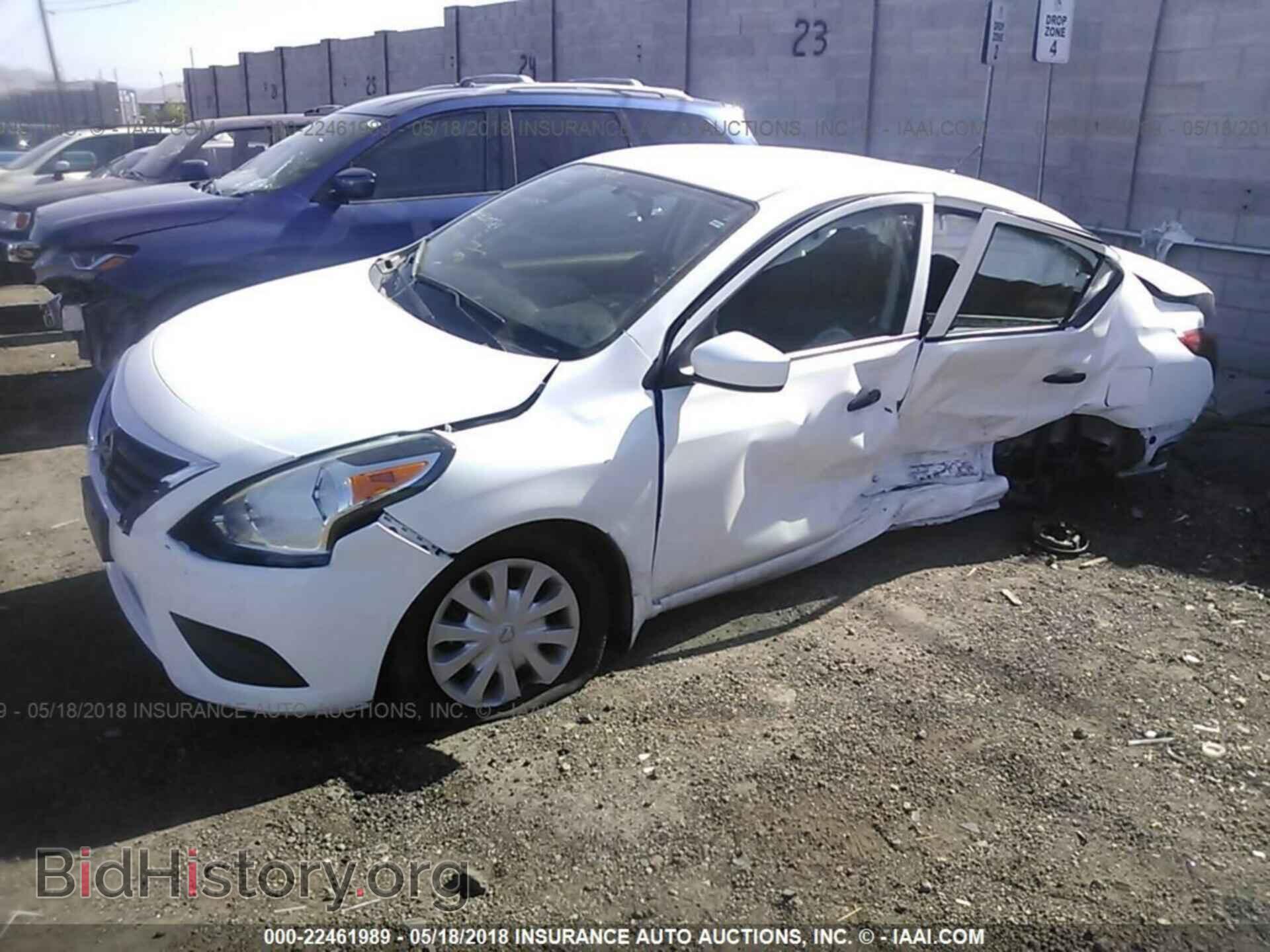 2017 Nissan Versa - VIN: 3N1CN7AP4HL802846 - Фото 2