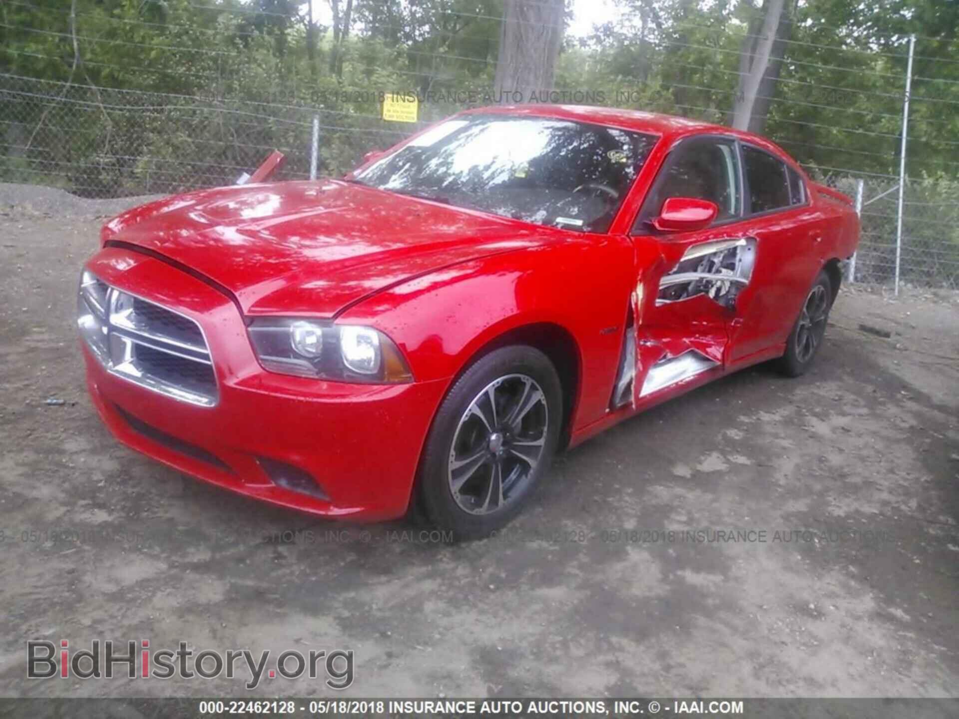 2011 Dodge Charger - VIN: 2B3CL3CG3BH563476 - Фото 2