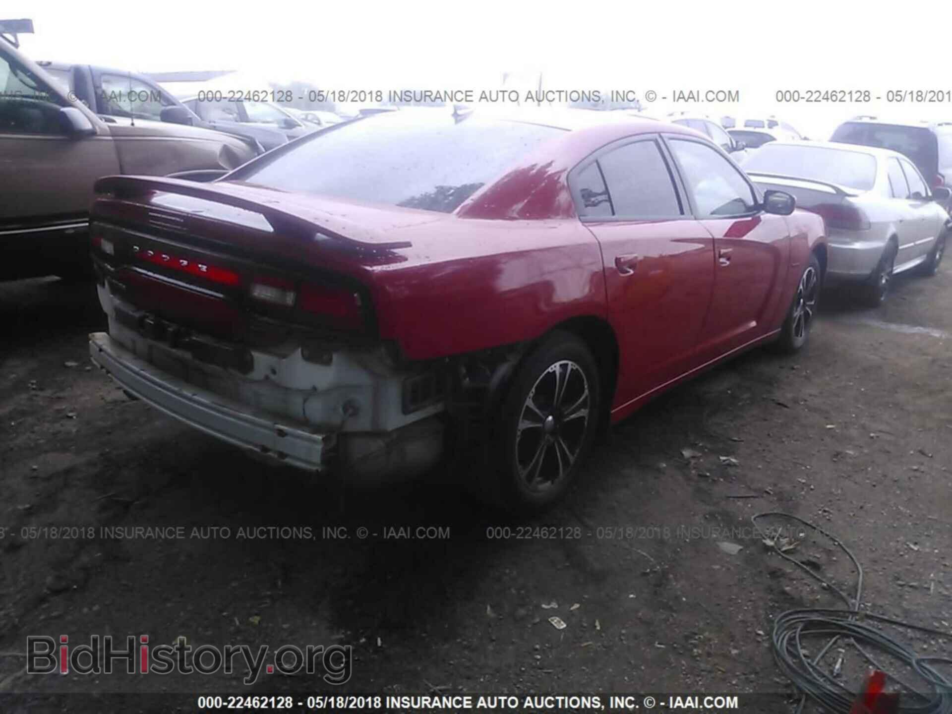 2011 Dodge Charger - VIN: 2B3CL3CG3BH563476 - Фото 4