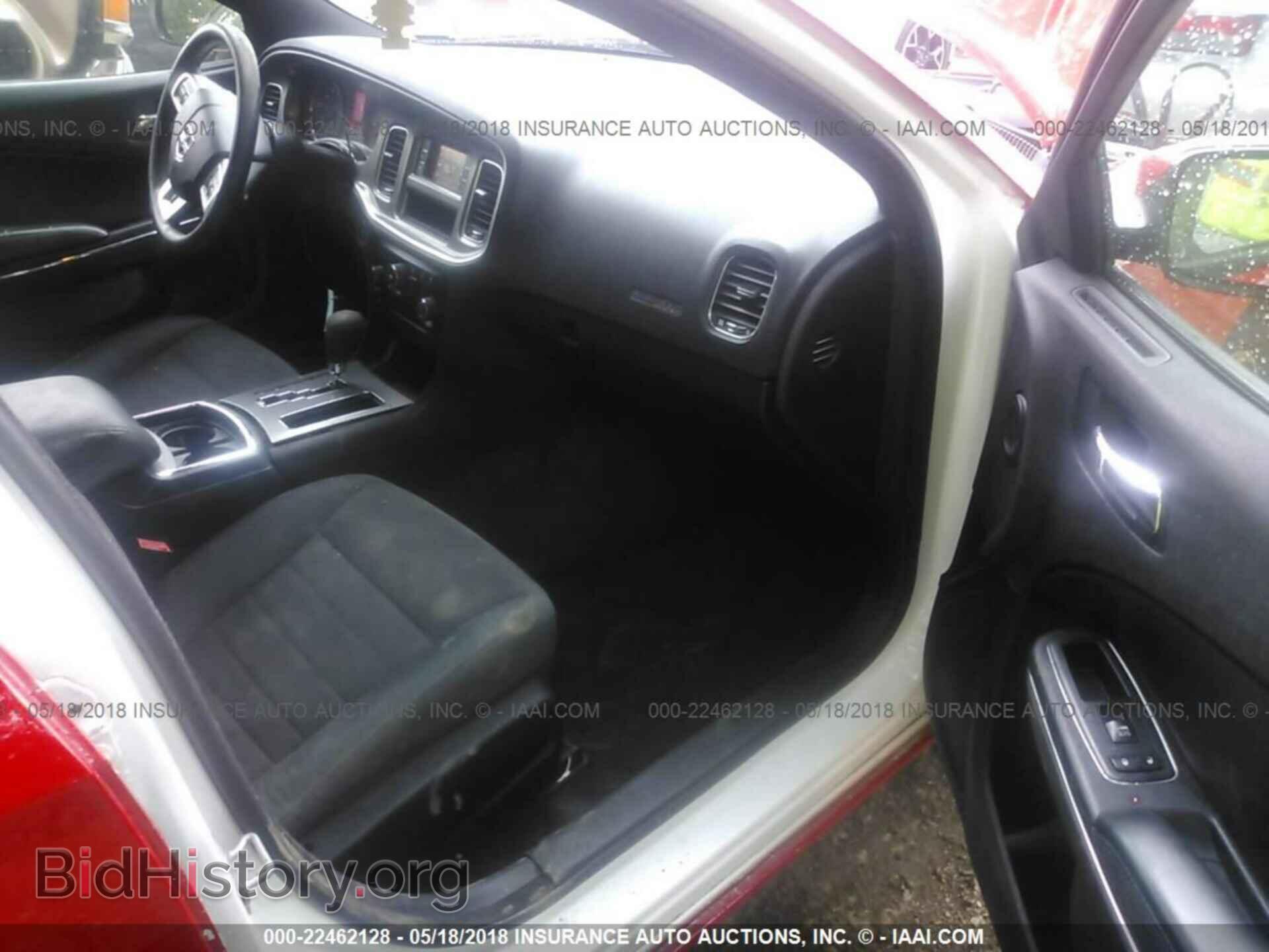 2011 Dodge Charger - VIN: 2B3CL3CG3BH563476 - Фото 5