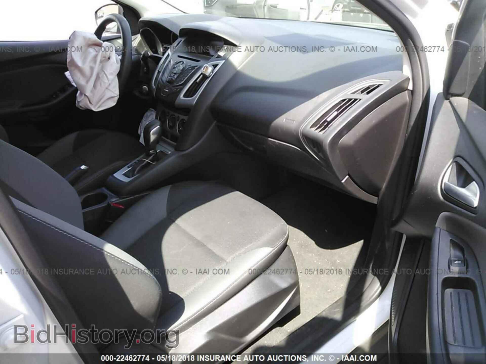 2014 Ford Focus - VIN: 1FADP3F24EL306430 - Фото 5