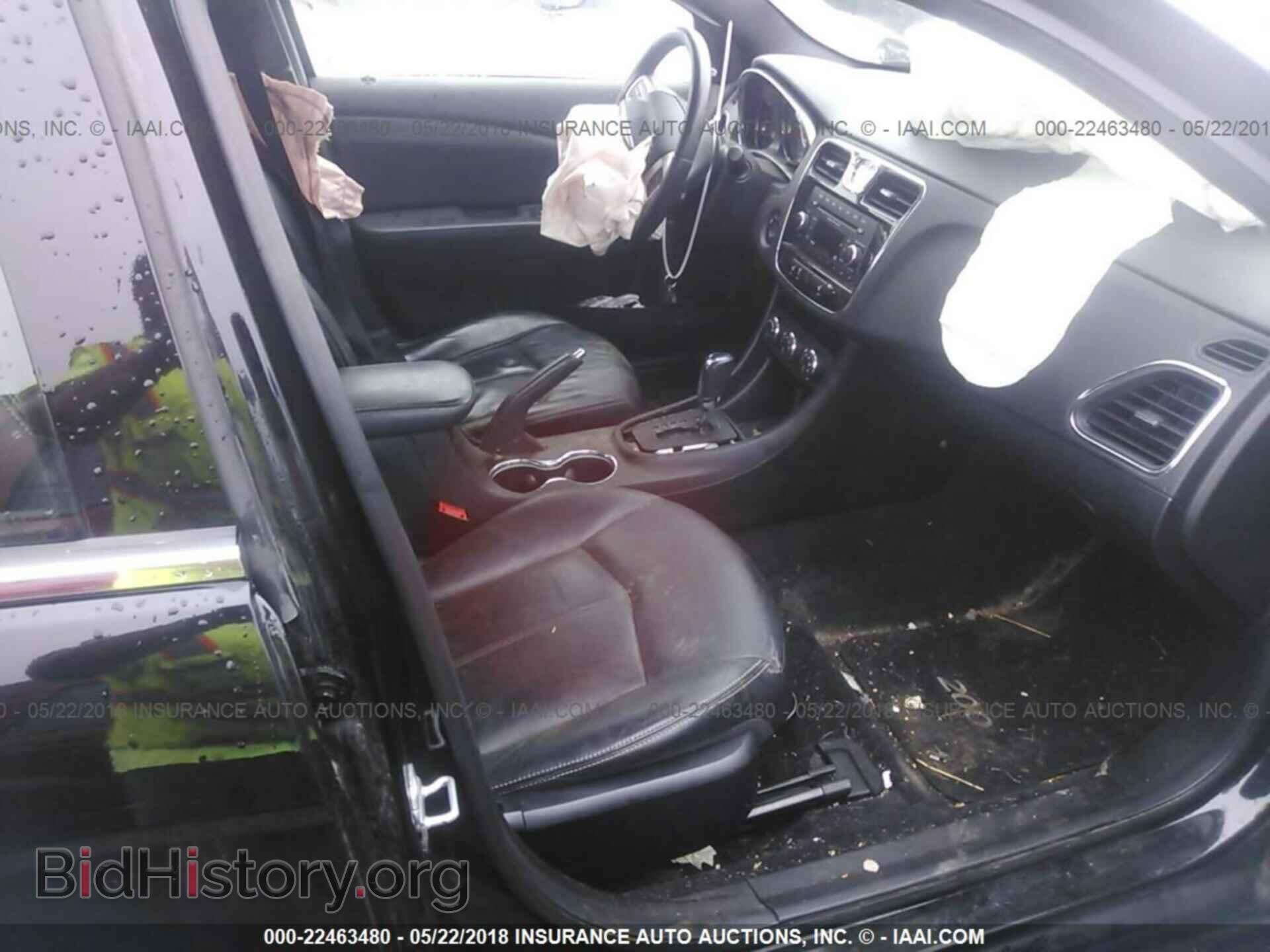 2013 Chrysler 200 - VIN: 1C3CCBCG6DN674840 - Photo 5