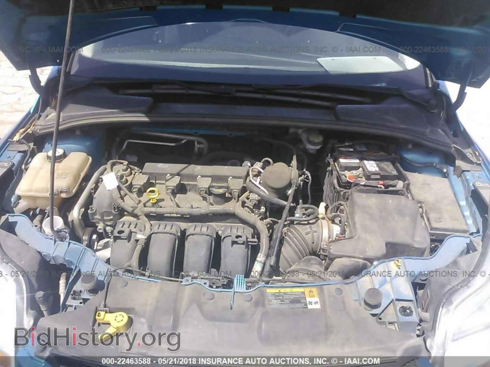 2012 Ford Focus - VIN: 1FAHP3F28CL294636 - Photo 10