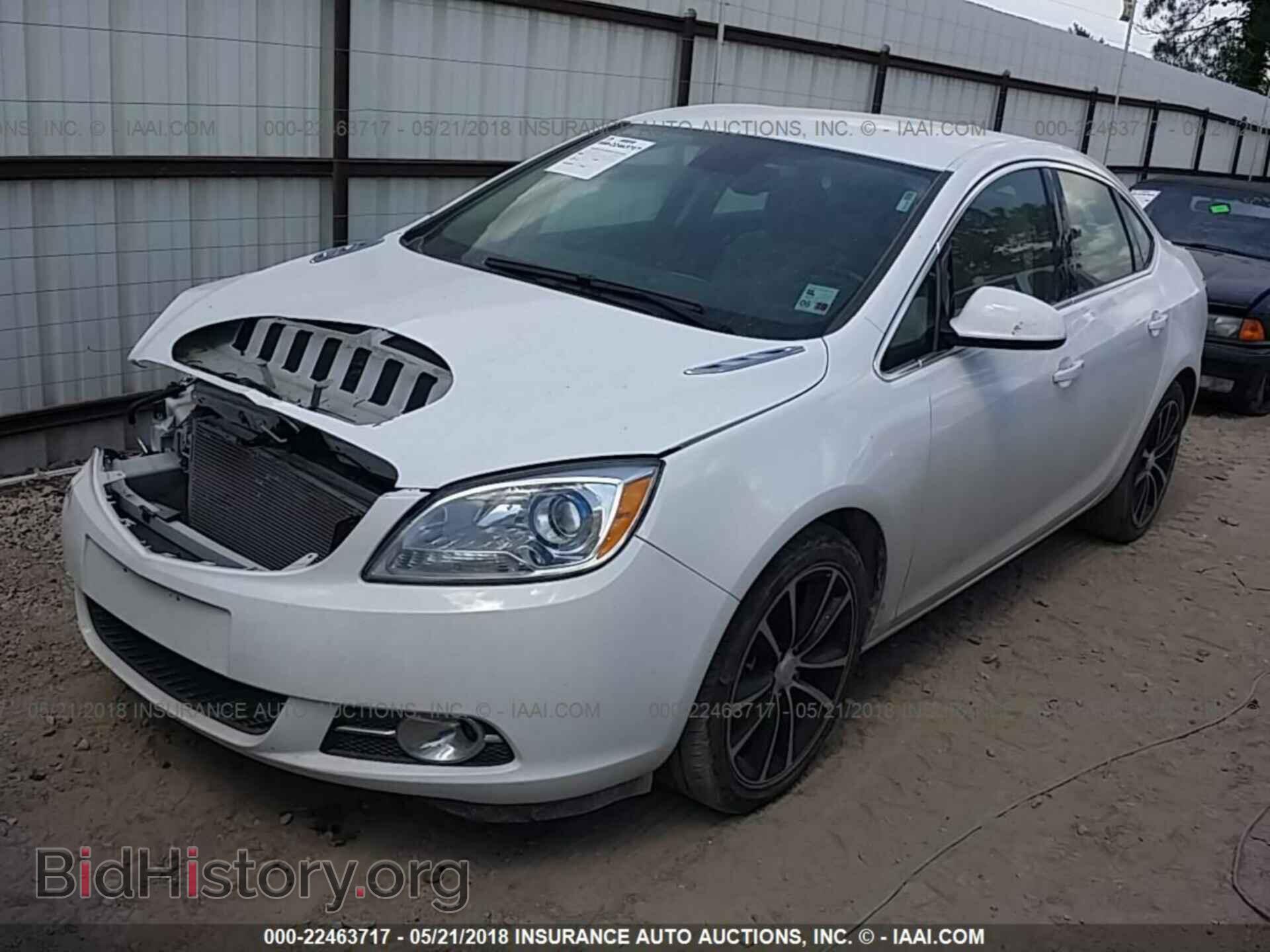 2017 Buick Verano - VIN: 1G4PR5SK5H4112938 - Фото 2