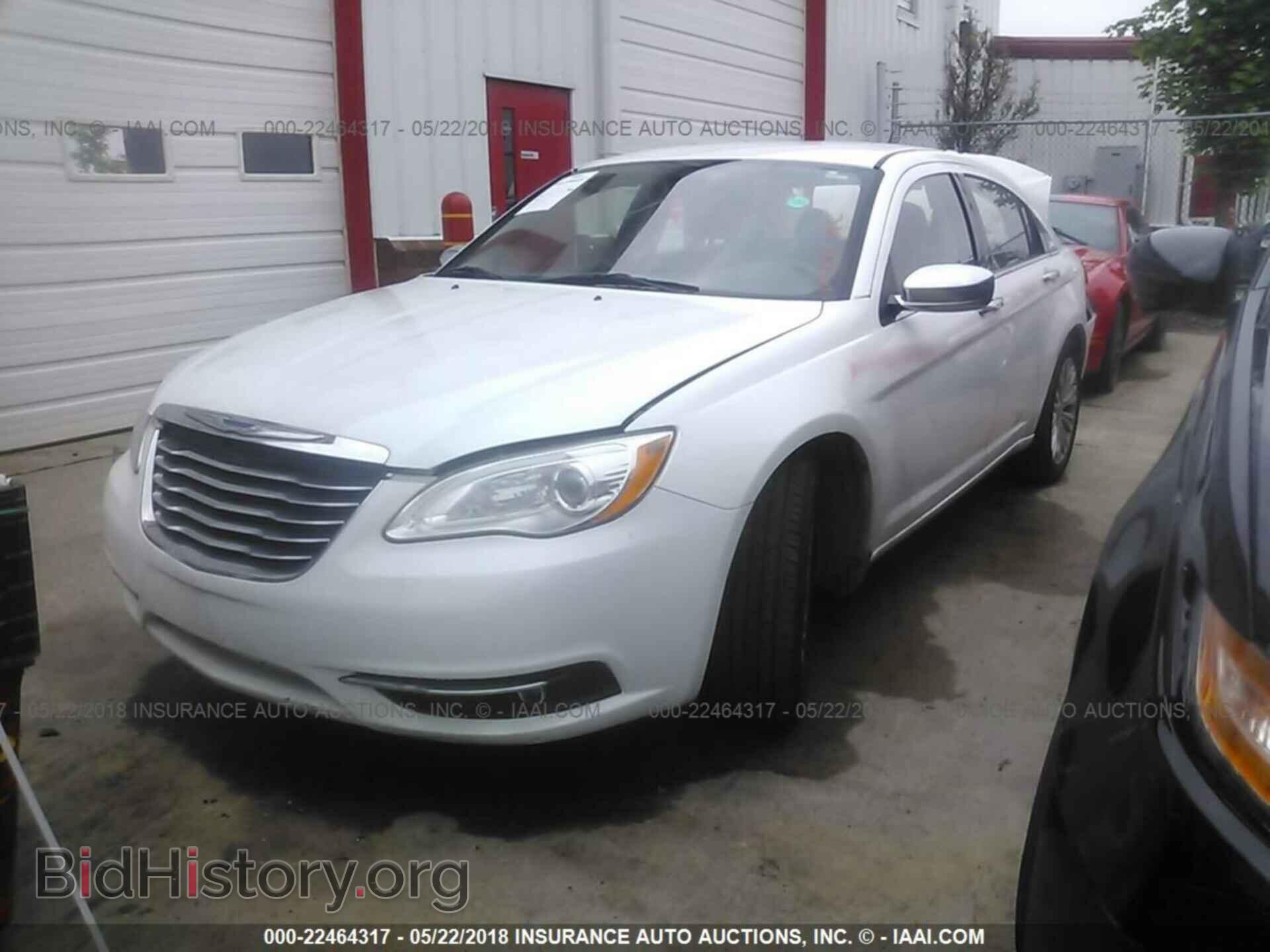 2012 Chrysler 200 - VIN: 1C3CCBCB9CN257389 - Фото 2