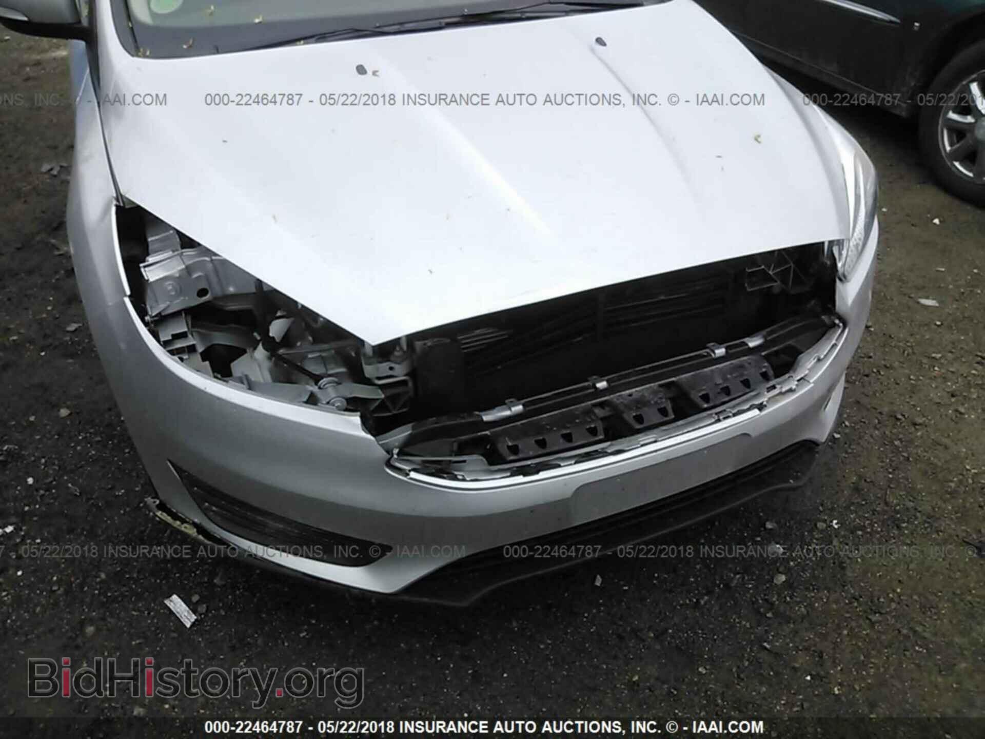 2015 Ford Focus - VIN: 1FADP3F29FL384395 - Photo 6
