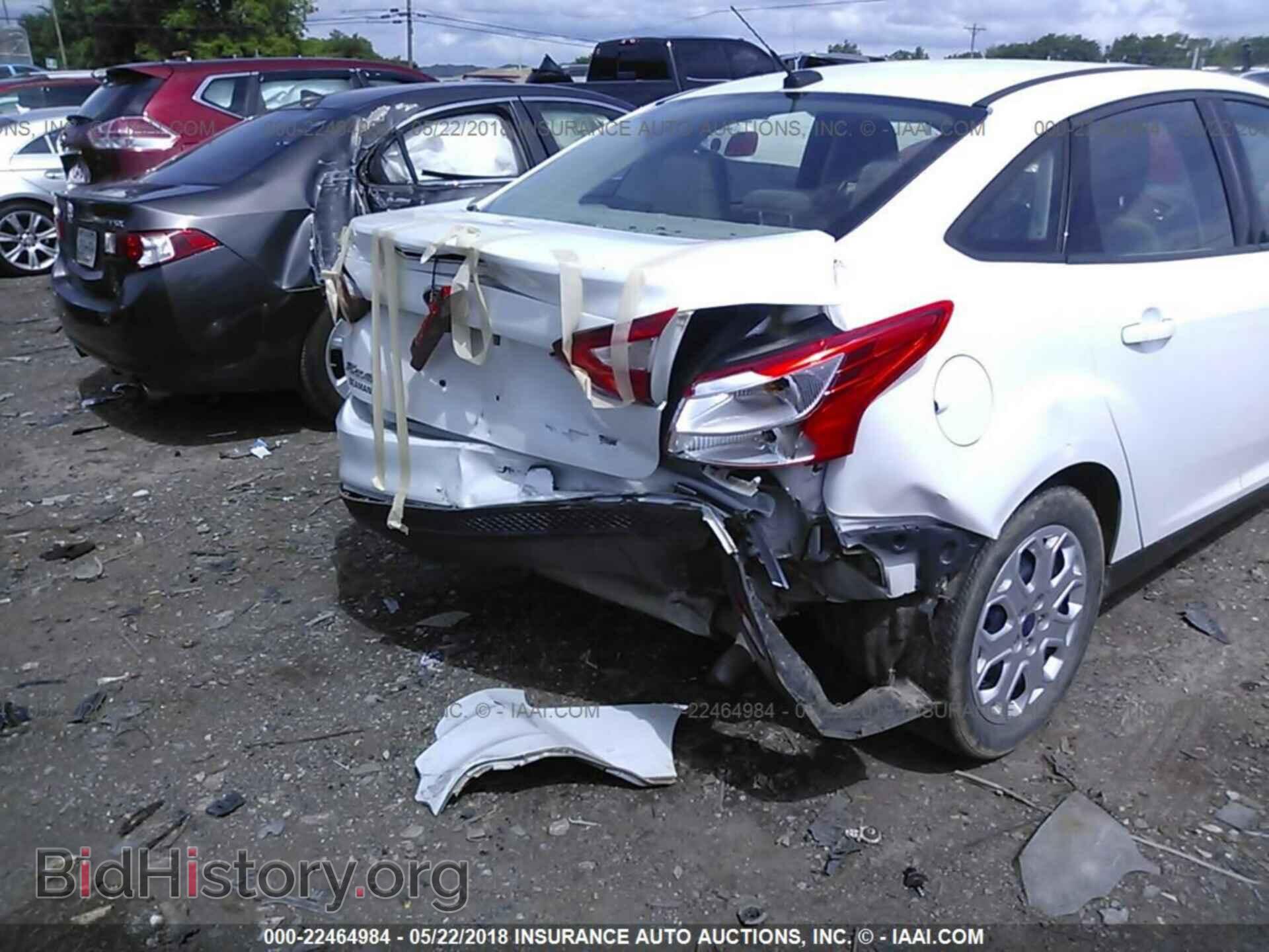 2012 Ford Focus - VIN: 1FAHP3F2XCL352603 - Photo 6