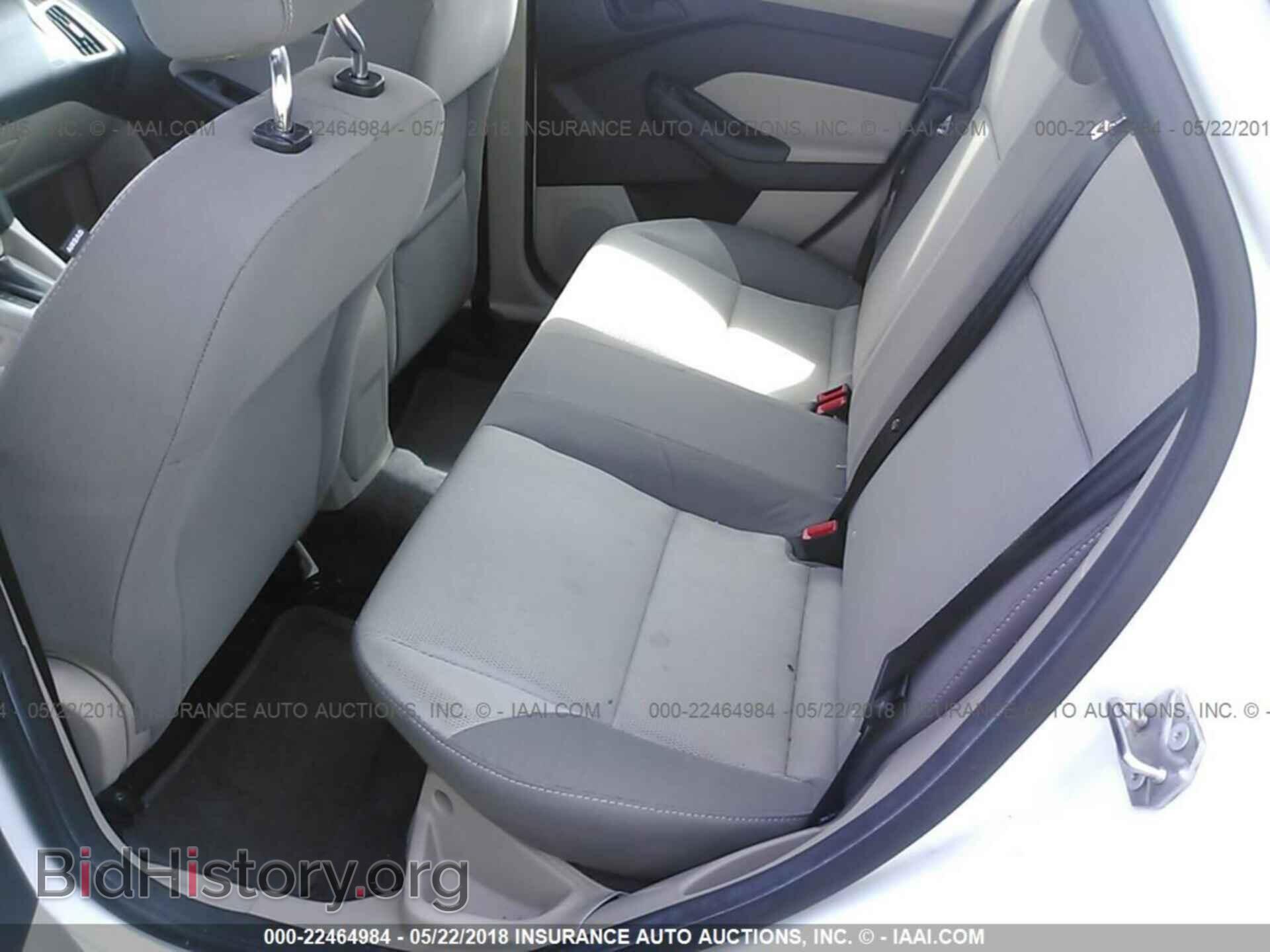 2012 Ford Focus - VIN: 1FAHP3F2XCL352603 - Photo 8