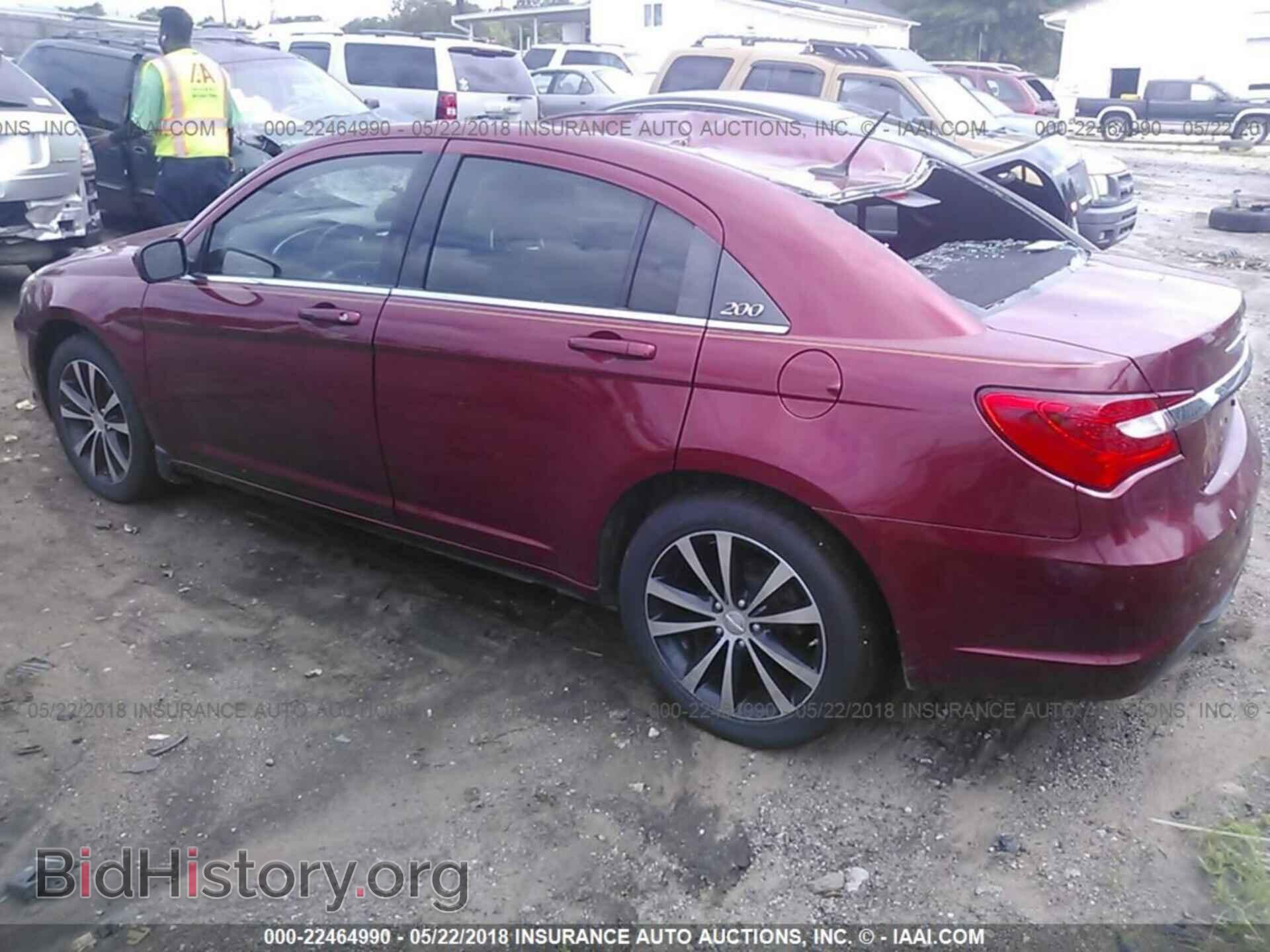 2013 Chrysler 200 - VIN: 1C3CCBBB0DN600254 - Photo 3