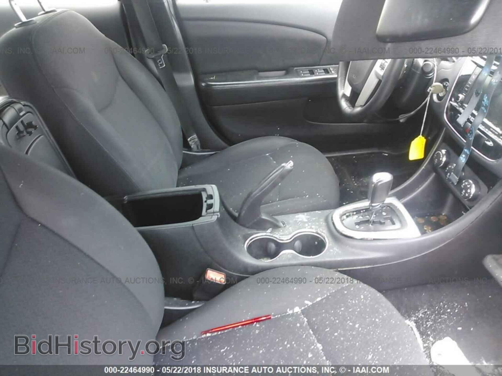 2013 Chrysler 200 - VIN: 1C3CCBBB0DN600254 - Photo 5