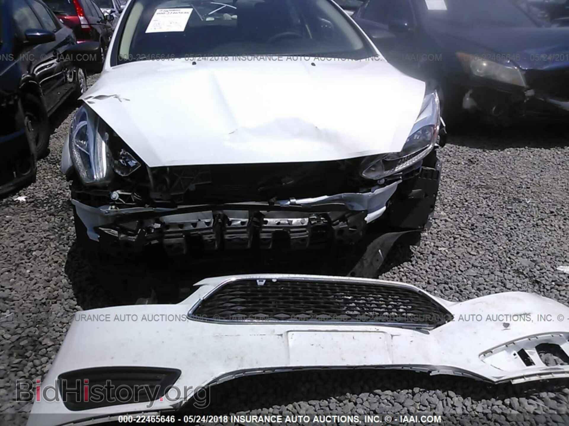 2016 Ford Focus - VIN: 1FADP3E25GL355933 - Photo 5