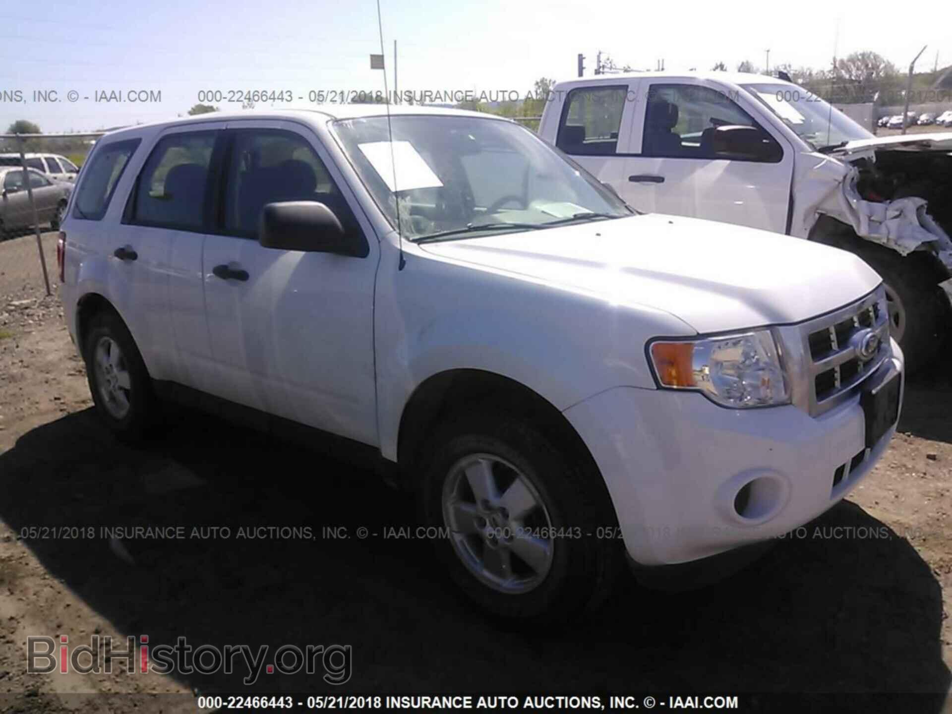 Photo 1FMCU9C73CKB79489 - Ford Escape 2012