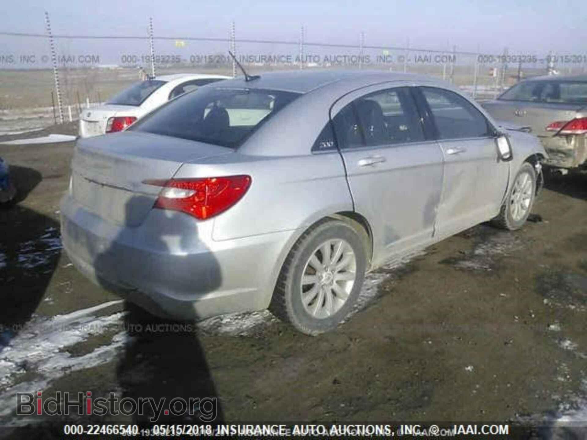 2012 CHRYSLER 200 - VIN: 1C3CCBBB2CN100837 - Фото 4