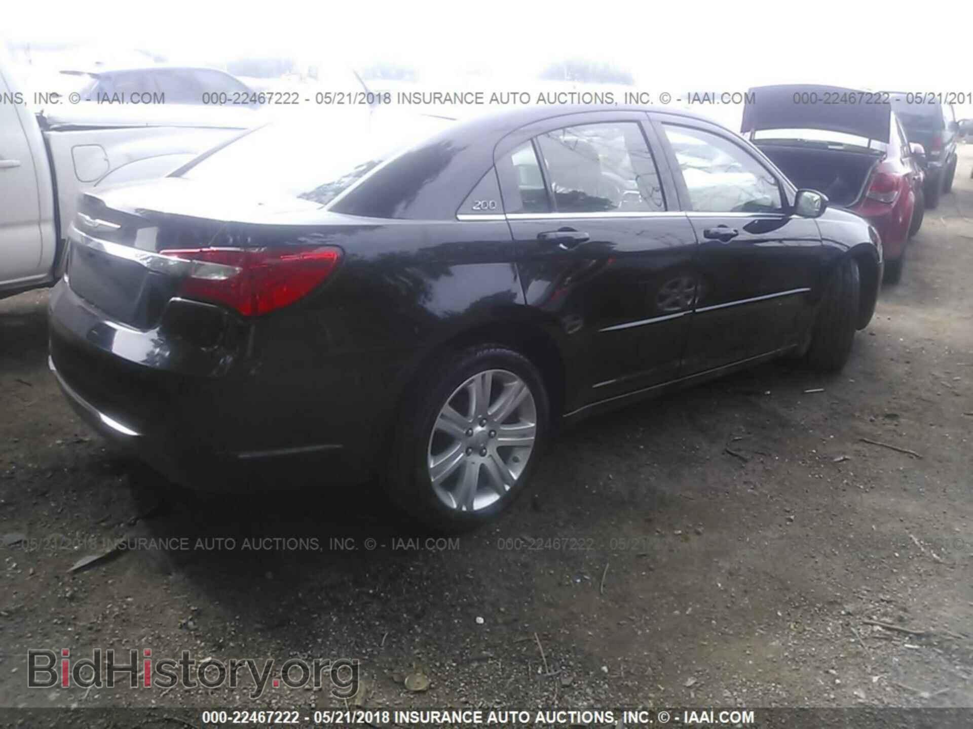 2013 Chrysler 200 - VIN: 1C3CCBBB7DN714672 - Photo 4