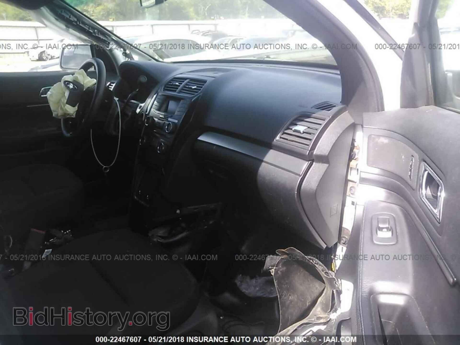 2016 Ford Explorer - VIN: 1FM5K8AR0GGD05037 - Photo 5