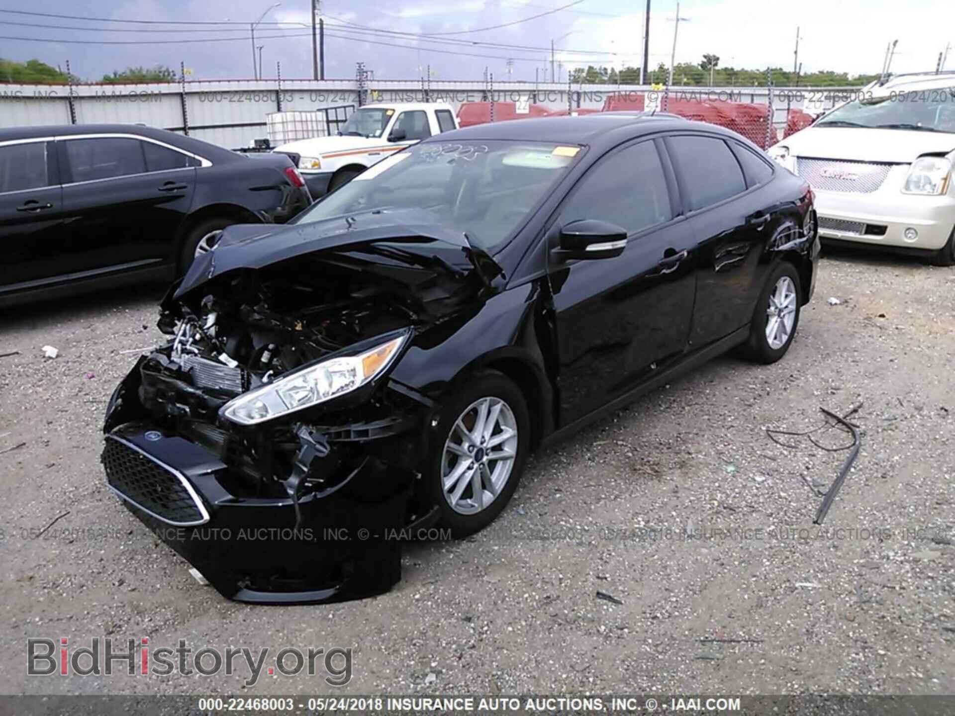 2016 Ford Focus - VIN: 1FADP3F26GL249506 - Photo 2