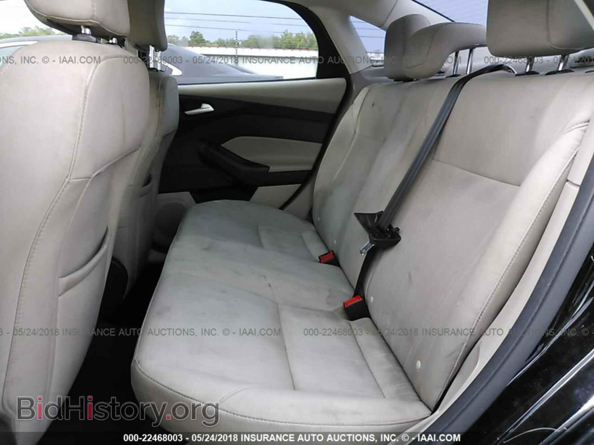 2016 Ford Focus - VIN: 1FADP3F26GL249506 - Photo 8
