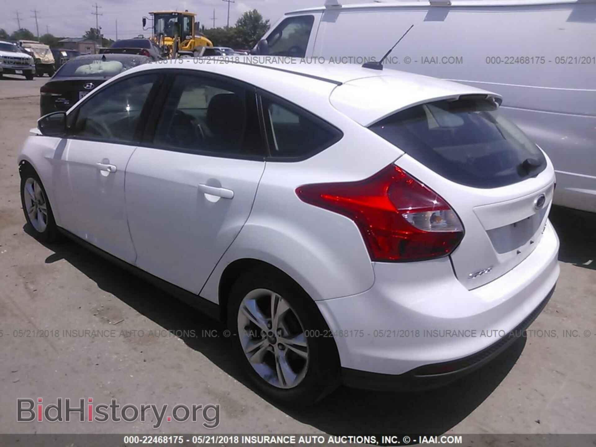 2014 Ford Focus - VIN: 1FADP3K28EL163293 - Фото 3