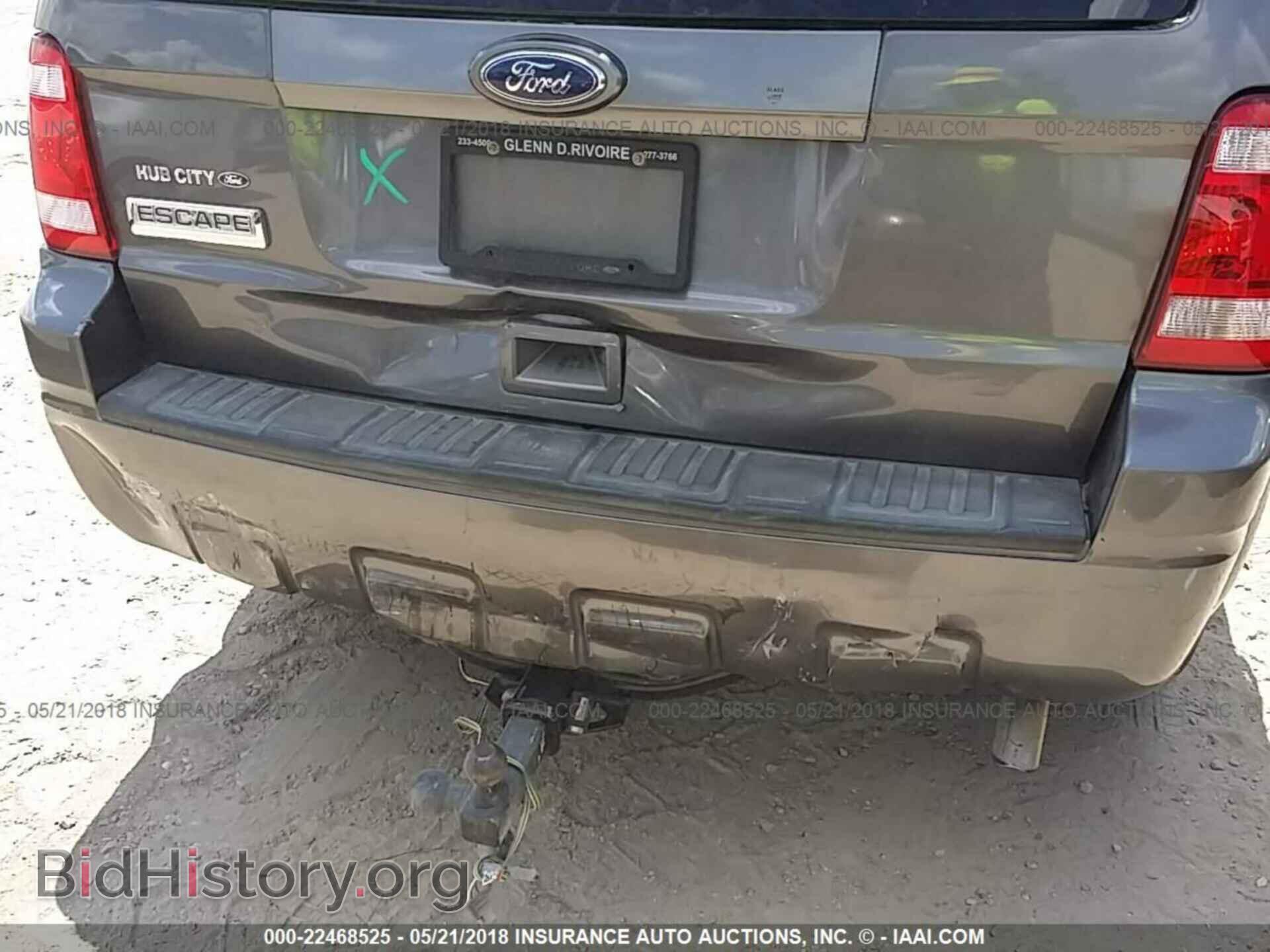 2011 Ford Escape - VIN: 1FMCU0C77BKB09908 - Photo 6
