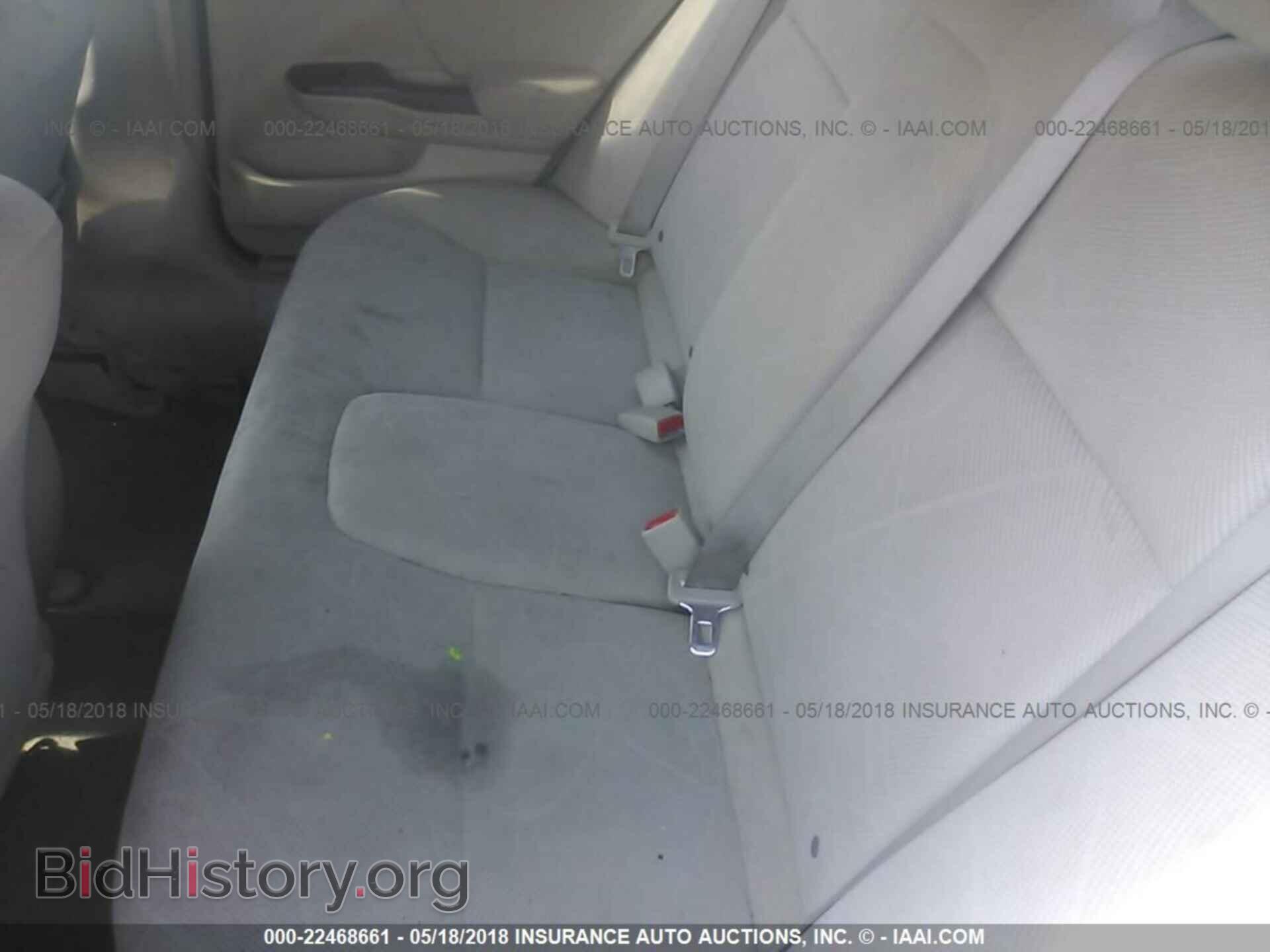 2012 Honda CIVIC (VIN 19XFB2F52CE109901) — photo 8 of 10